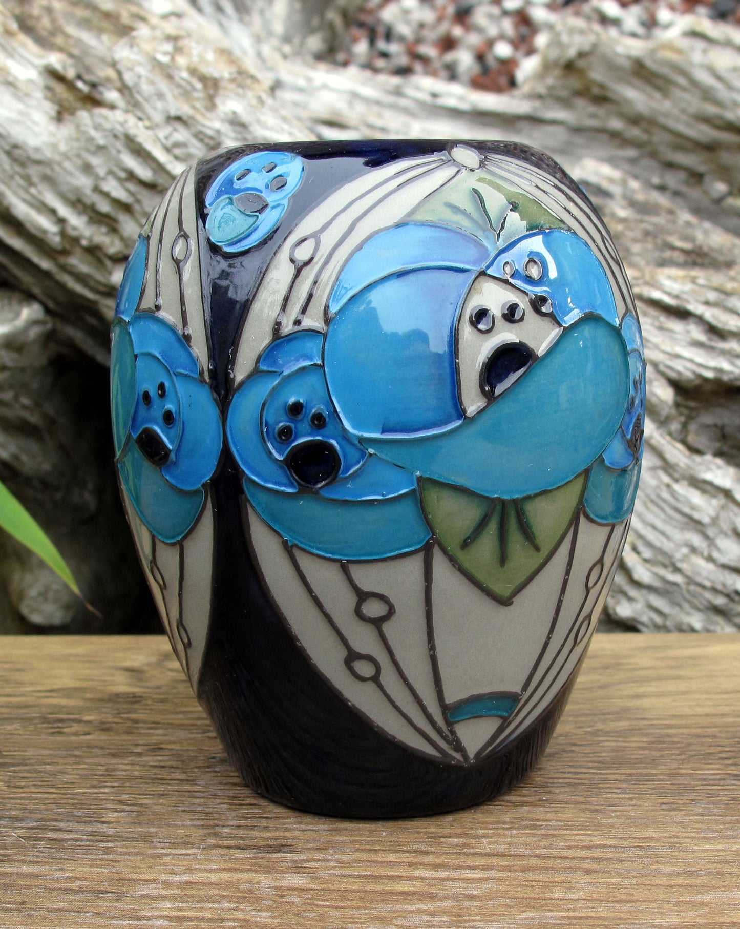 Moorcroft RENNIE ROSE BLUE Trial vase 102/3 RRP £225 Charles Rennie Mackintosh