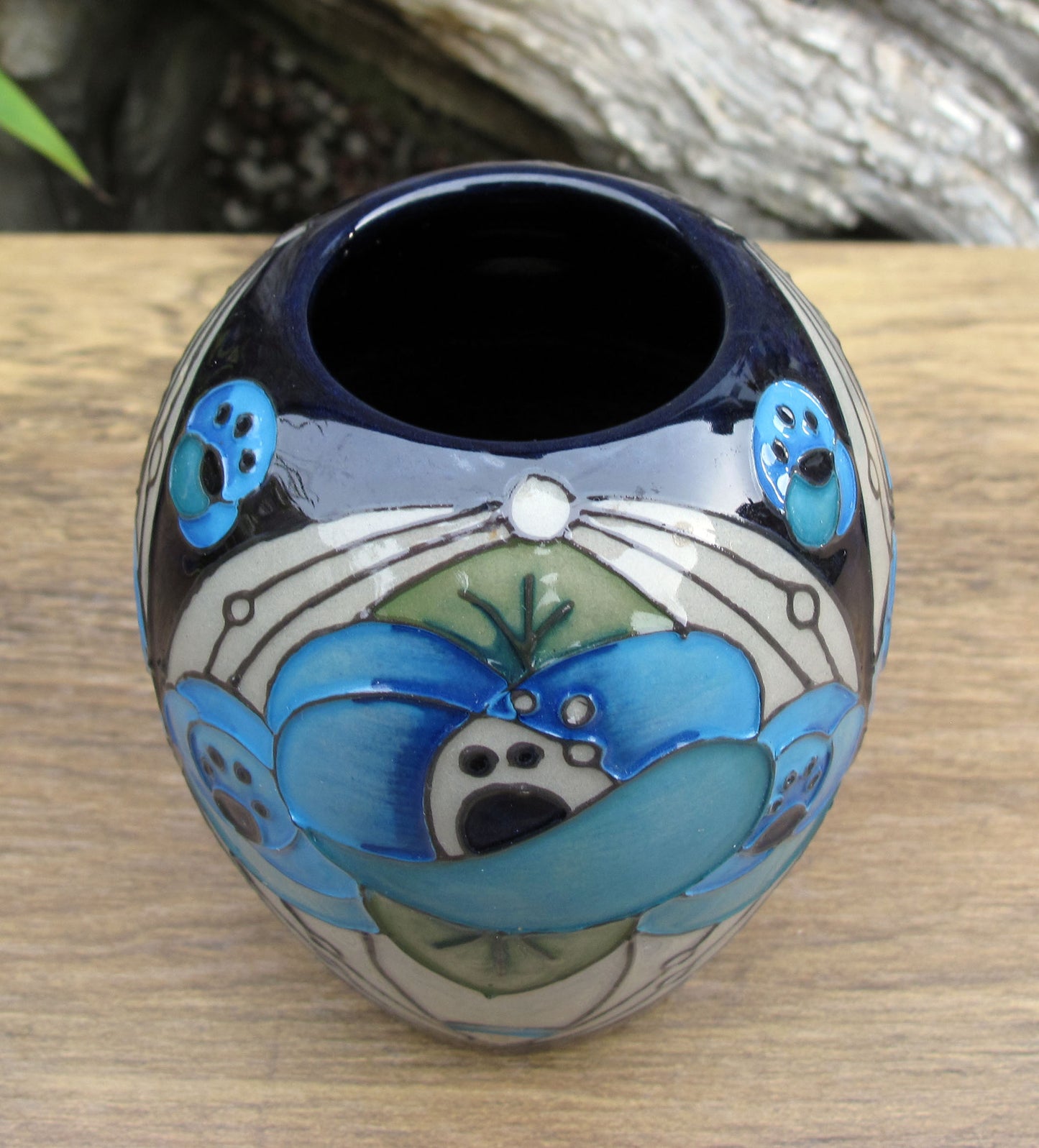 Moorcroft RENNIE ROSE BLUE Trial vase 102/3 RRP £225 Charles Rennie Mackintosh