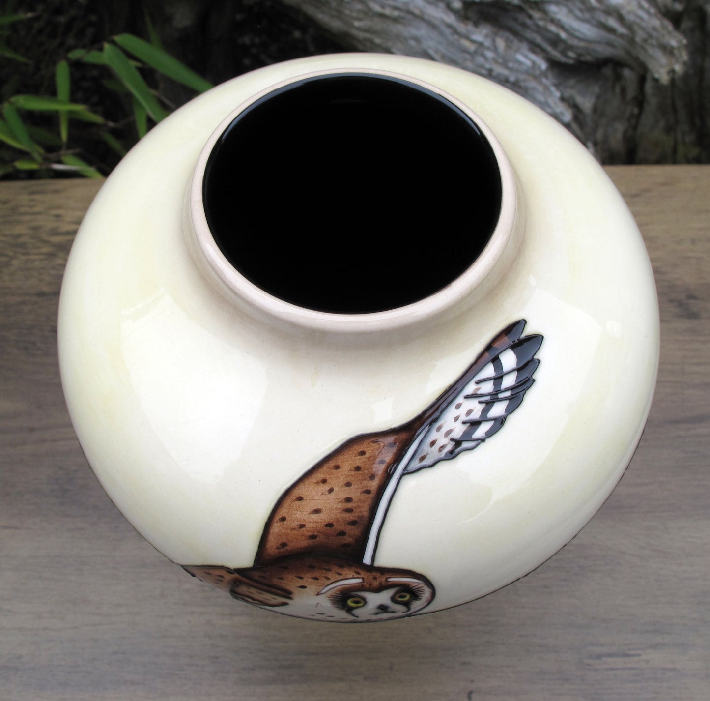 Moorcroft VERY RARE SHORT EARED OWL Vase 576/9 Trial 2.10.23 Retail Price £1545