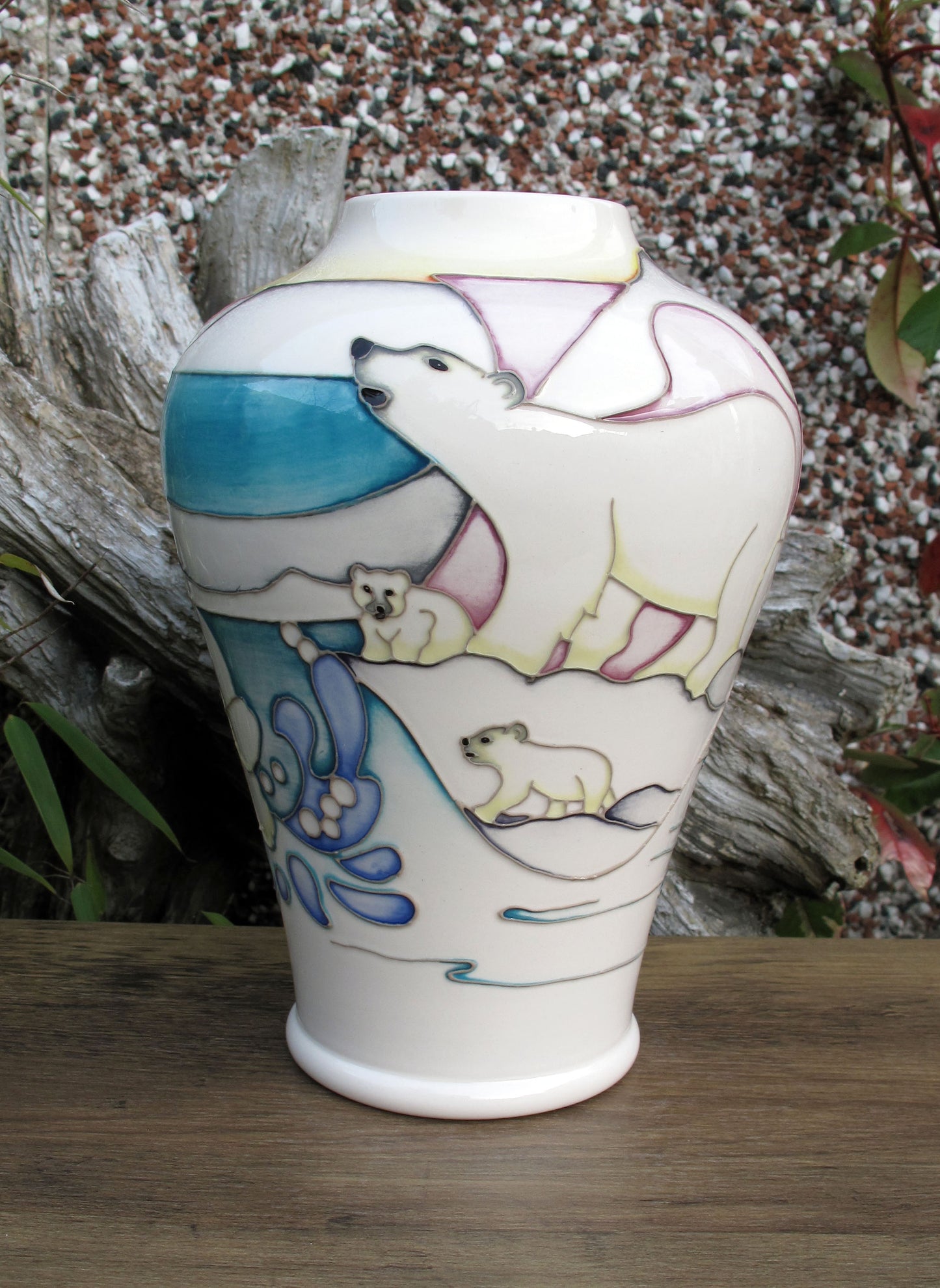 Moorcroft Exquisite SEA BEARS Vase 576/9 Limited Edition 24/30 Retail Price £595