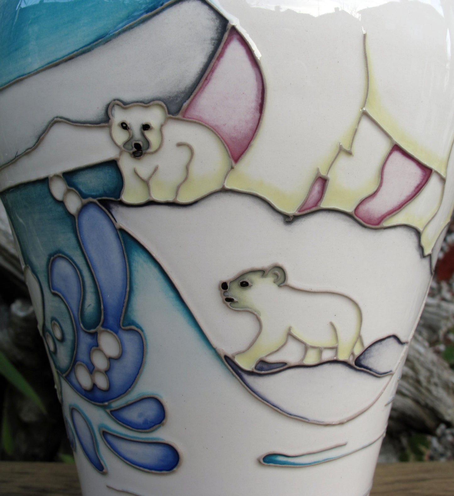 Moorcroft Exquisite SEA BEARS Vase 576/9 Limited Edition 24/30 Retail Price £595