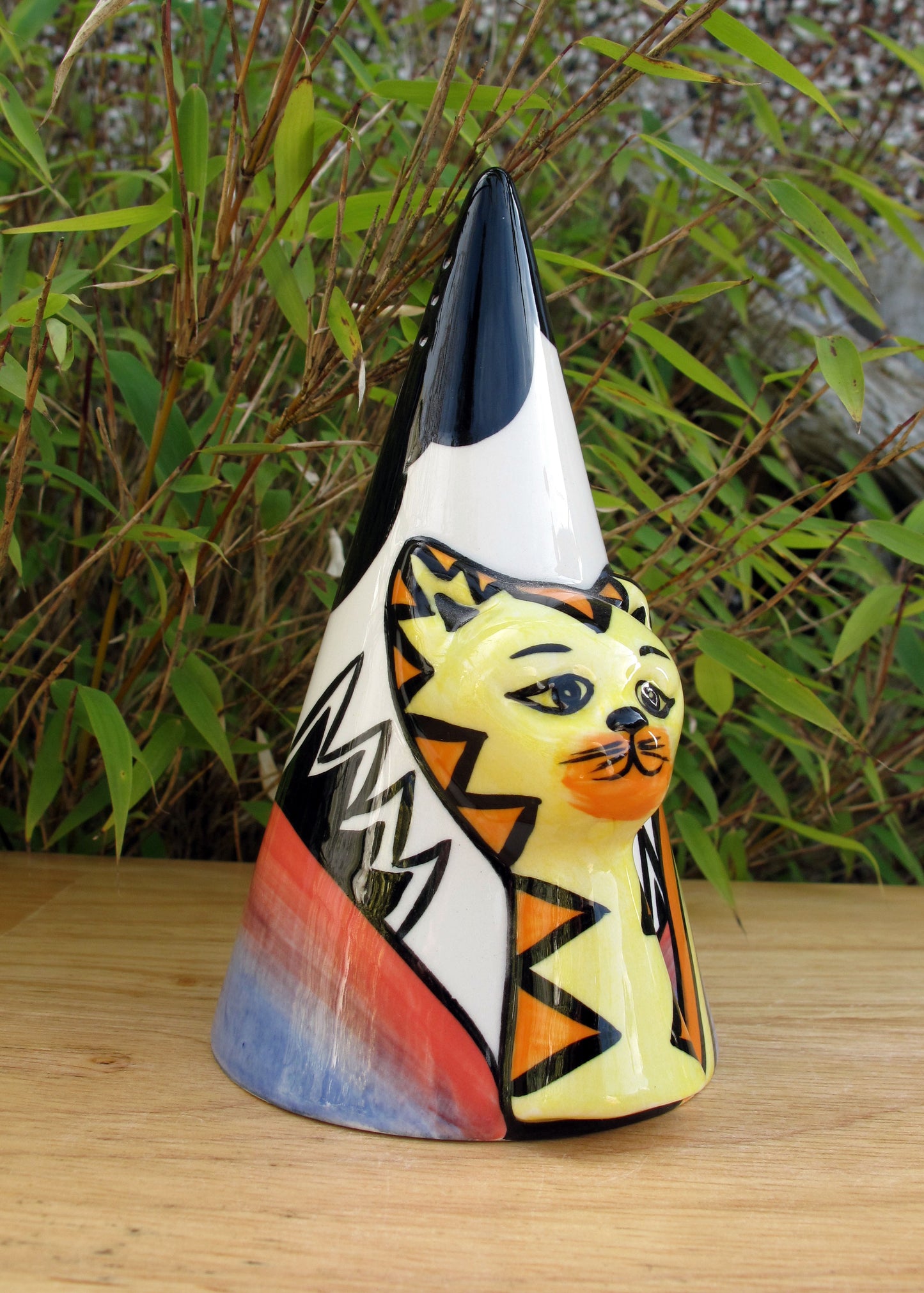 Lorna Bailey THE CAT 12th Collectors Club Piece May 2004 Sugar Shaker Sifter