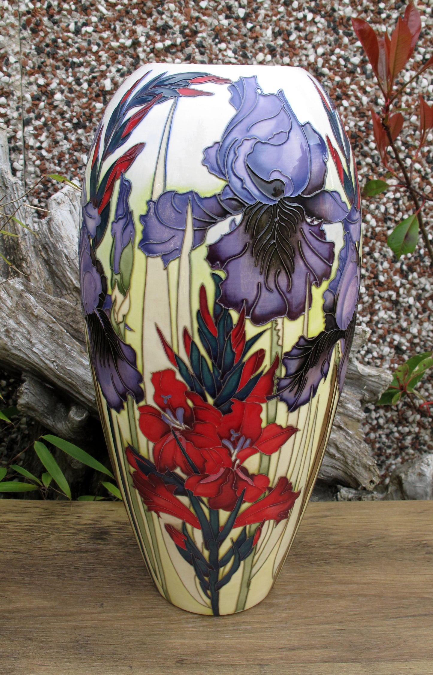 Moorcroft Rare BENTON NIGEL Vase Shape 101/14 Trial 29.1.24 Retail Price £1995