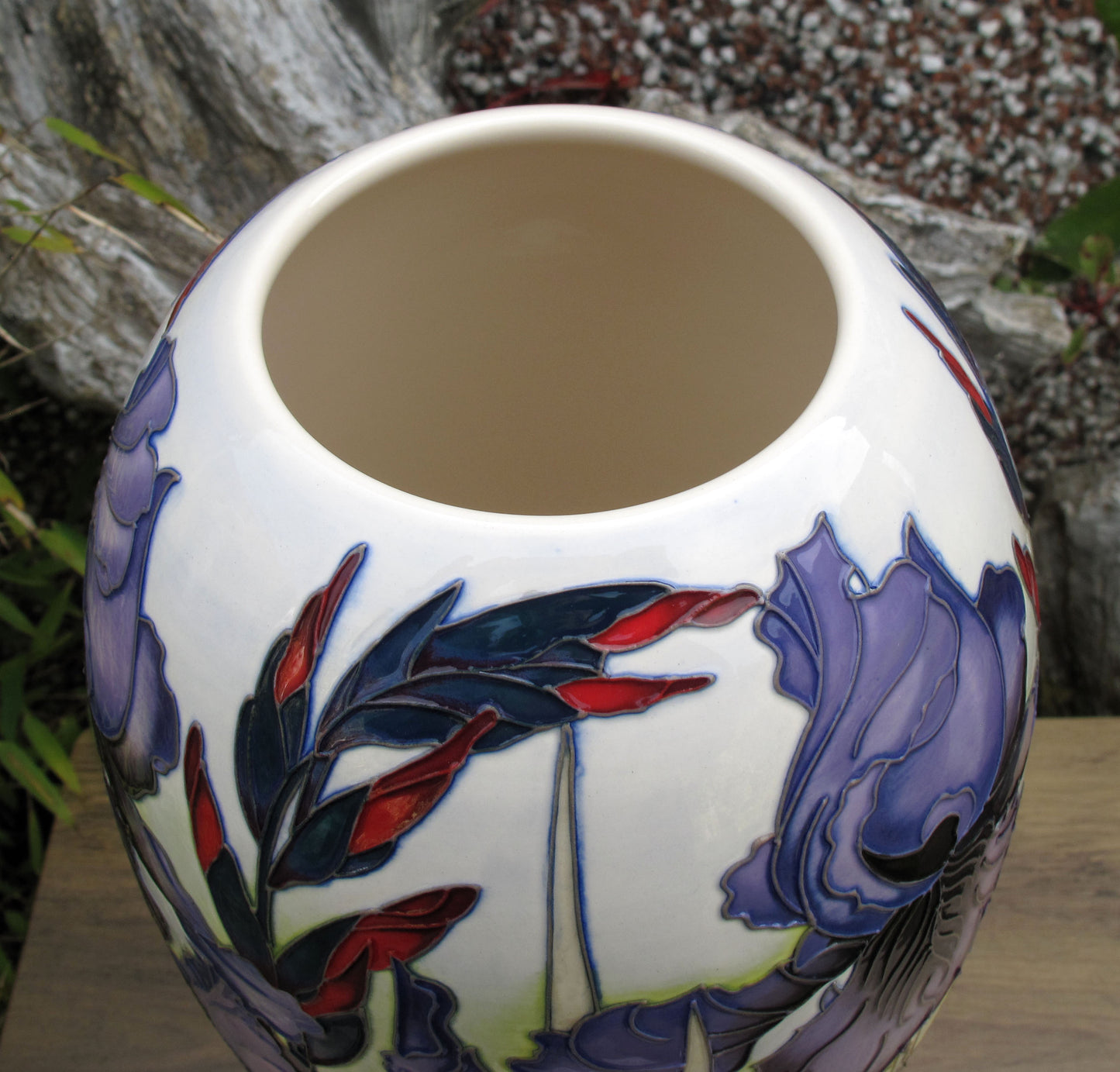 Moorcroft Rare BENTON NIGEL Vase Shape 101/14 Trial 29.1.24 Retail Price £1995
