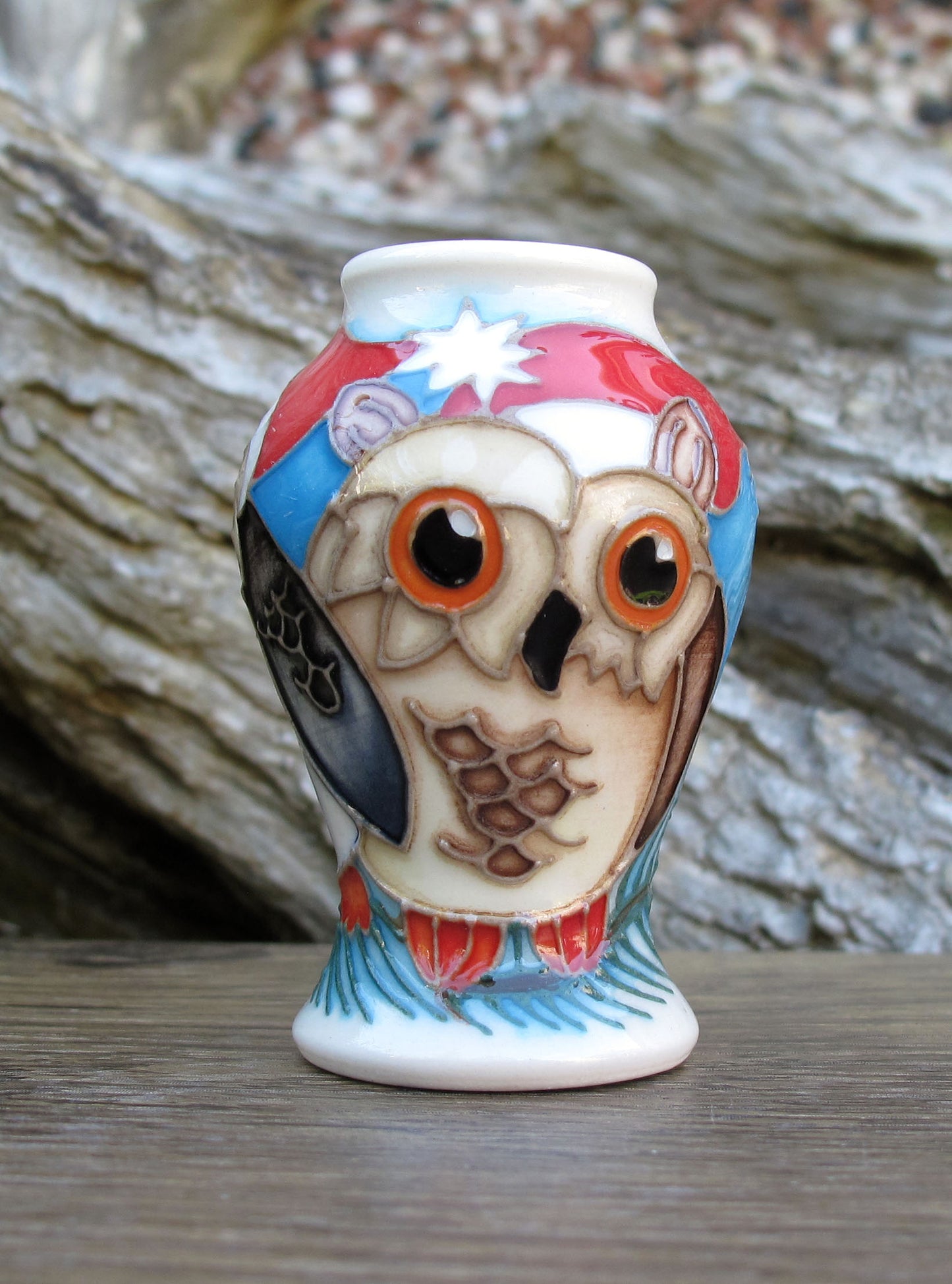 Moorcroft Exquisite OZZY'S CHRISTMAS Miniature Vase 46/2 Retail Price £245 Owl