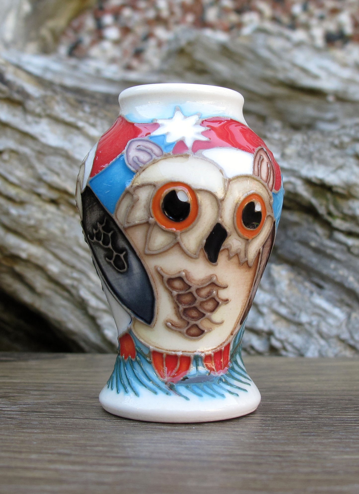Moorcroft Exquisite OZZY'S CHRISTMAS Miniature Vase 46/2 Retail Price £245 Owl