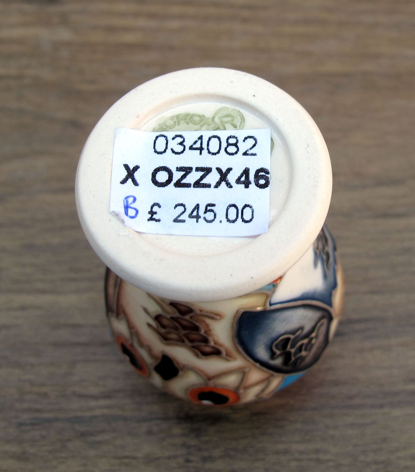 Moorcroft Exquisite OZZY'S CHRISTMAS Miniature Vase 46/2 Retail Price £245 Owl