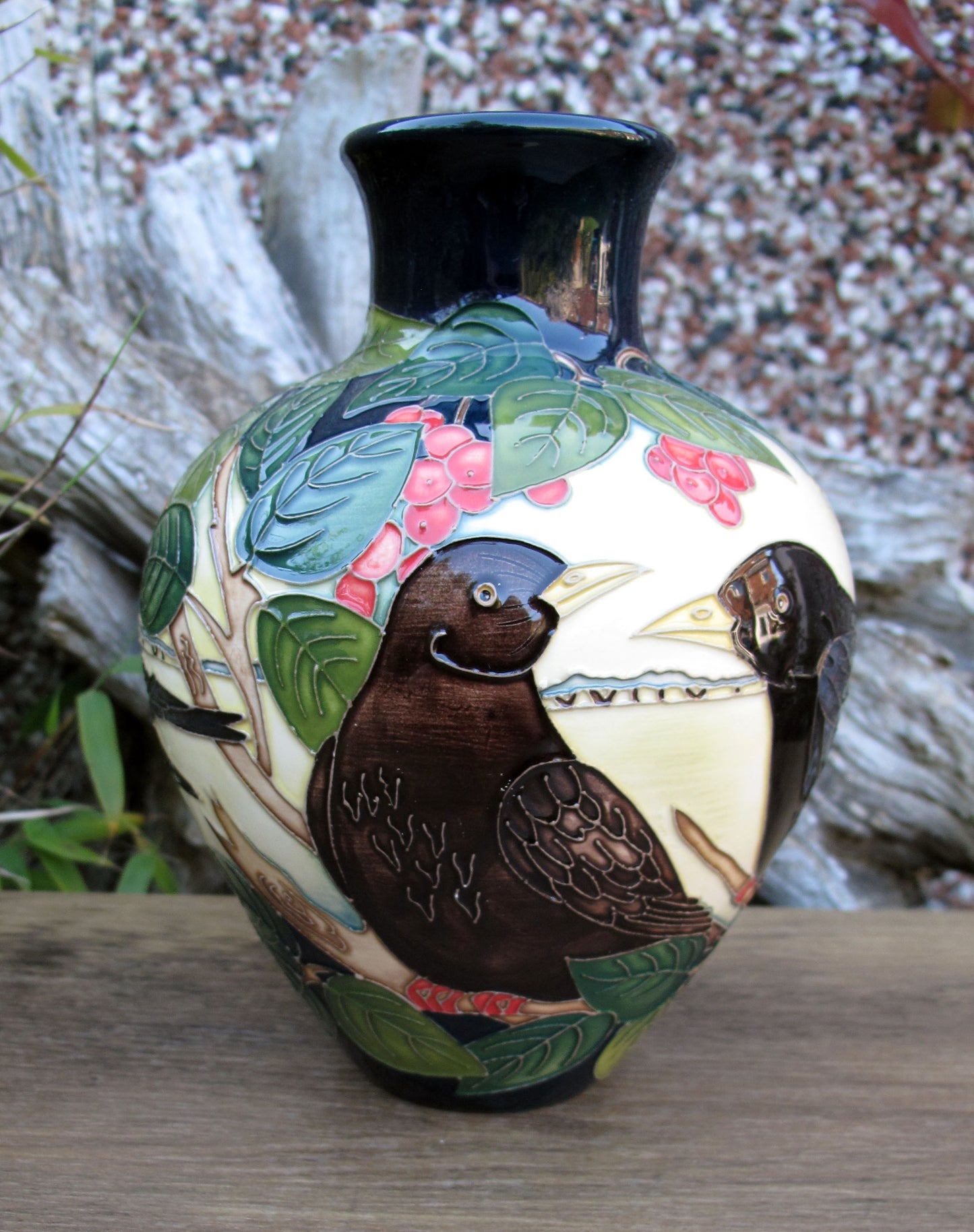 Moorcroft VERY RARE BLACKBIRD Vase 265/7 Trial Date 8.1.25 Retail Price £785
