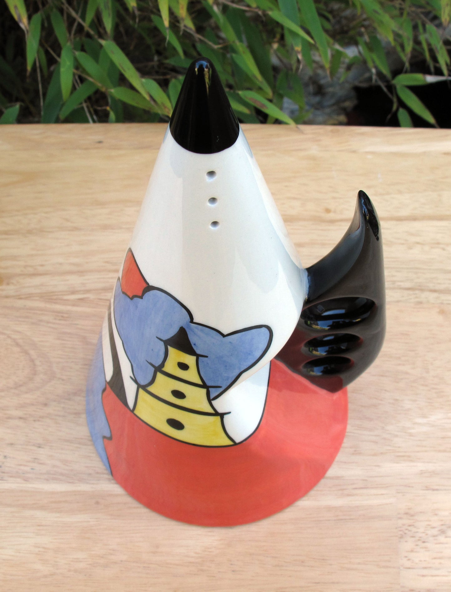 Lorna Bailey Rare GIANT ORIENTAL FIN Sugar Sifter Shaker January 2001