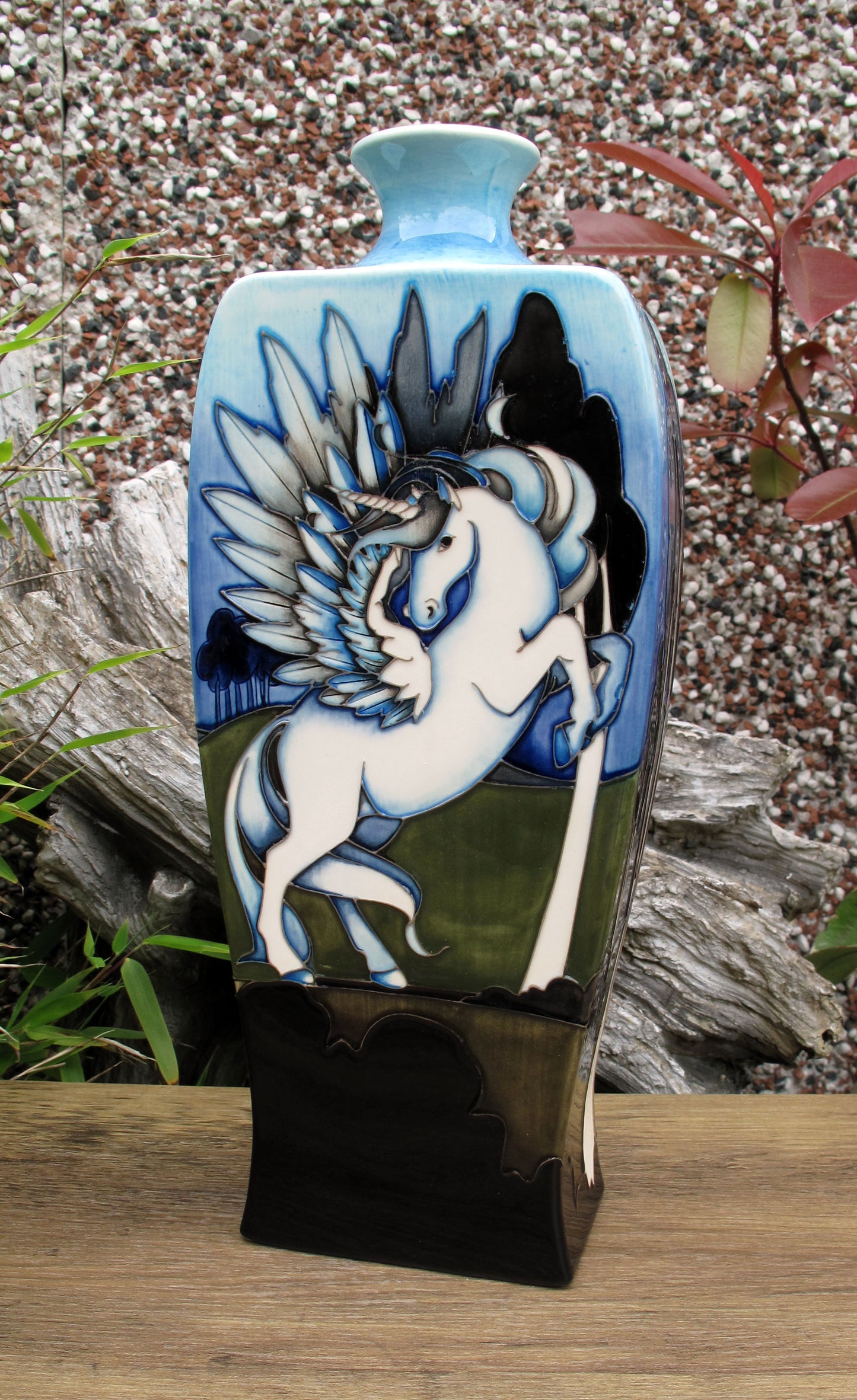 Moorcroft Rare HARPY Vase 39/12 Trial Dated 21.11.22 Retail Price £1415 Unicorn
