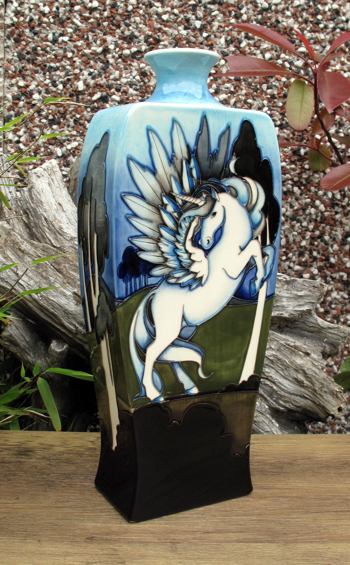 Moorcroft Rare HARPY Vase 39/12 Trial Dated 21.11.22 Retail Price £1415 Unicorn