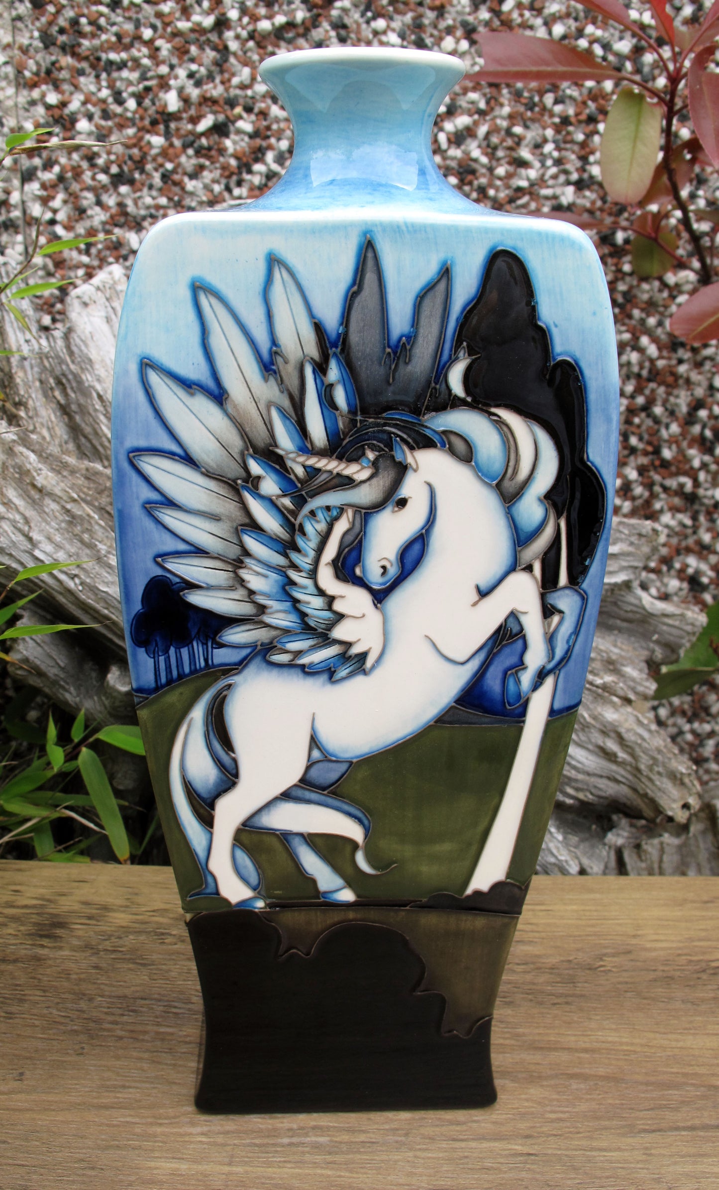 Moorcroft Rare HARPY Vase 39/12 Trial Dated 21.11.22 Retail Price £1415 Unicorn