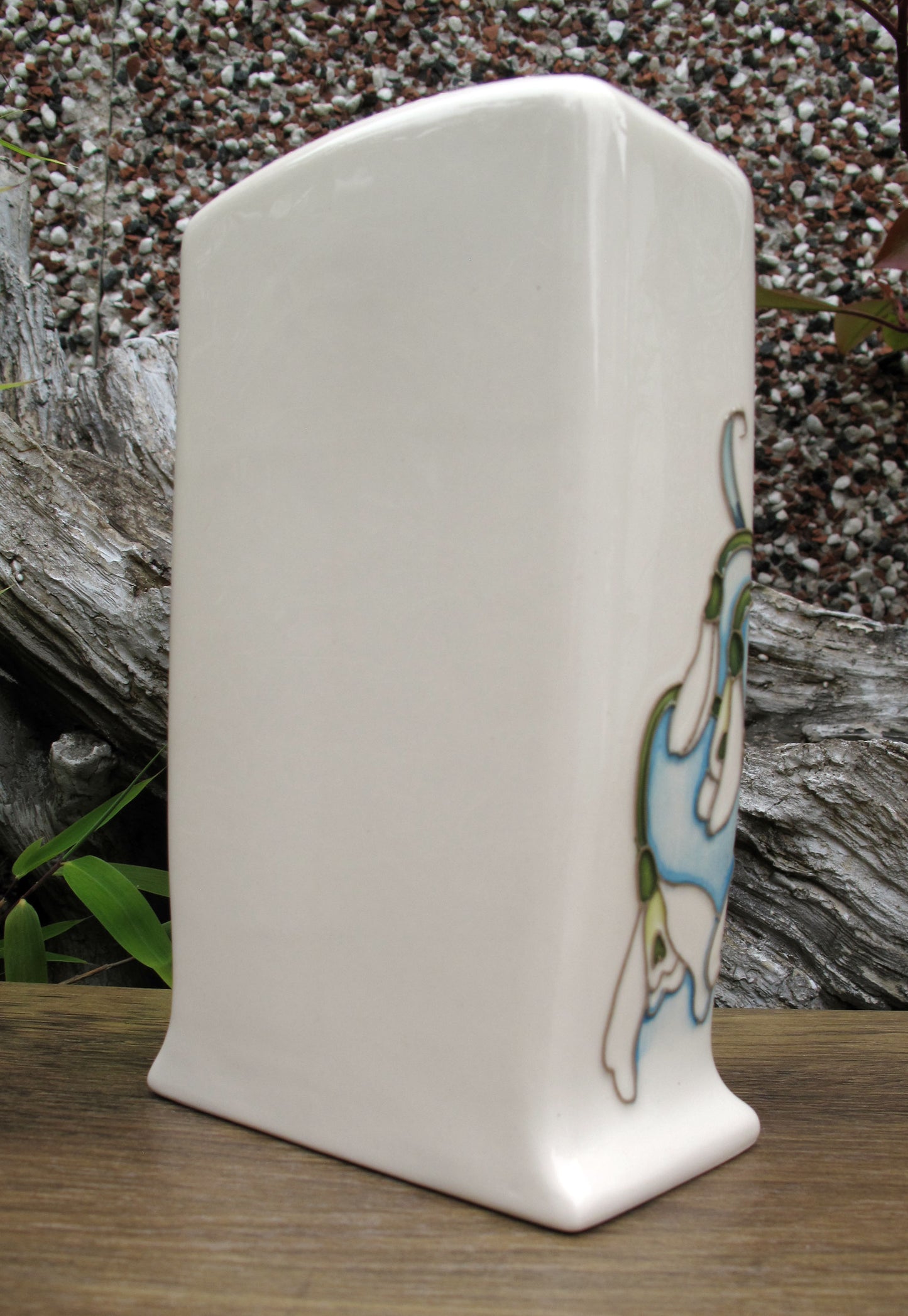 Moorcroft GISELLE Clock CL1 First Quality , Snowdrop Sensations 2025 Collection