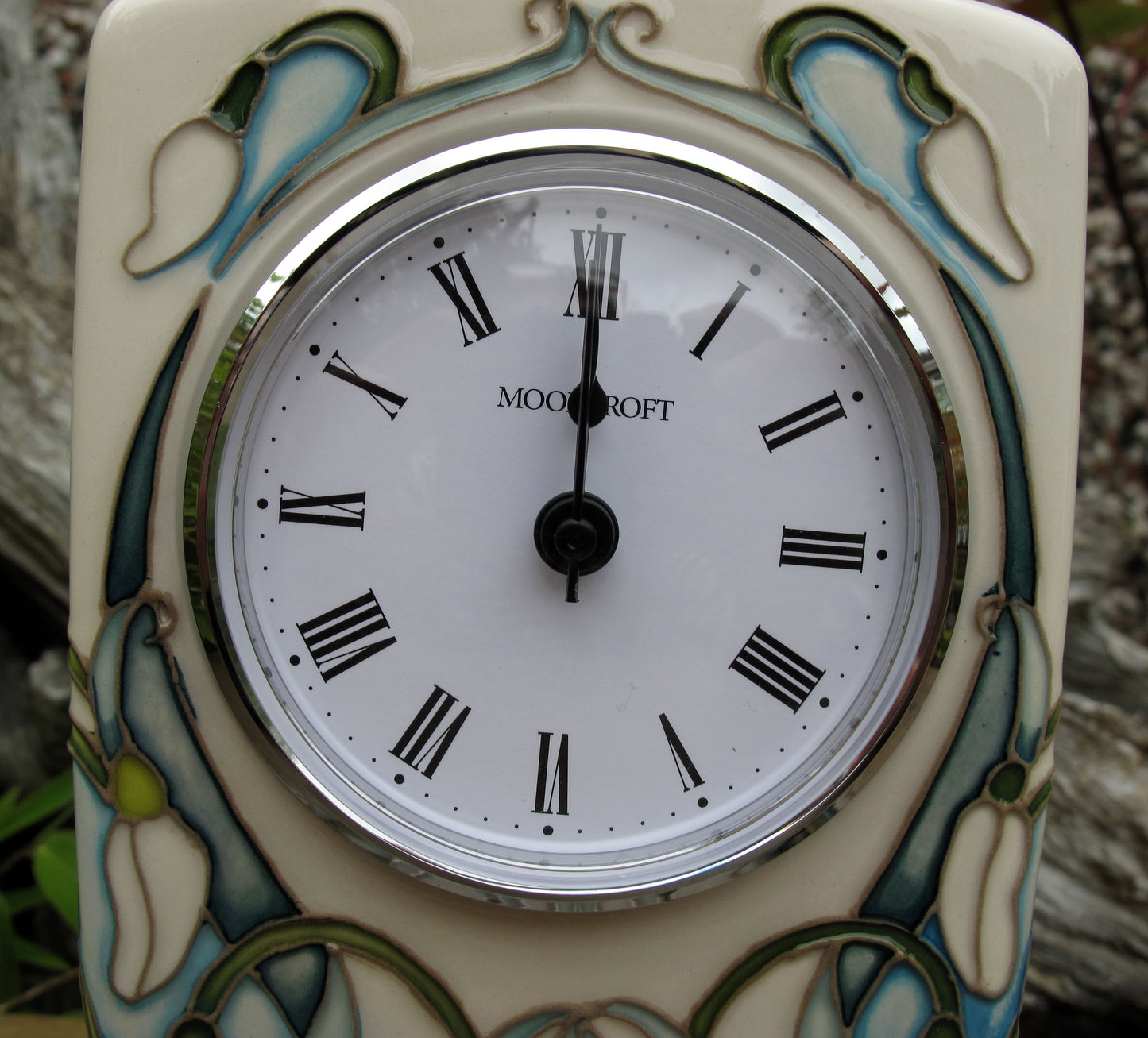 Moorcroft GISELLE Clock CL1 First Quality , Snowdrop Sensations 2025 Collection