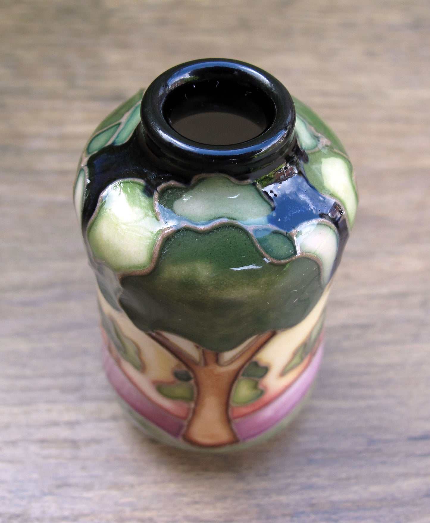 Moorcroft Exquisite KING'S WOOD Miniature Vase 98/2 Retail Price £147 R Bishop