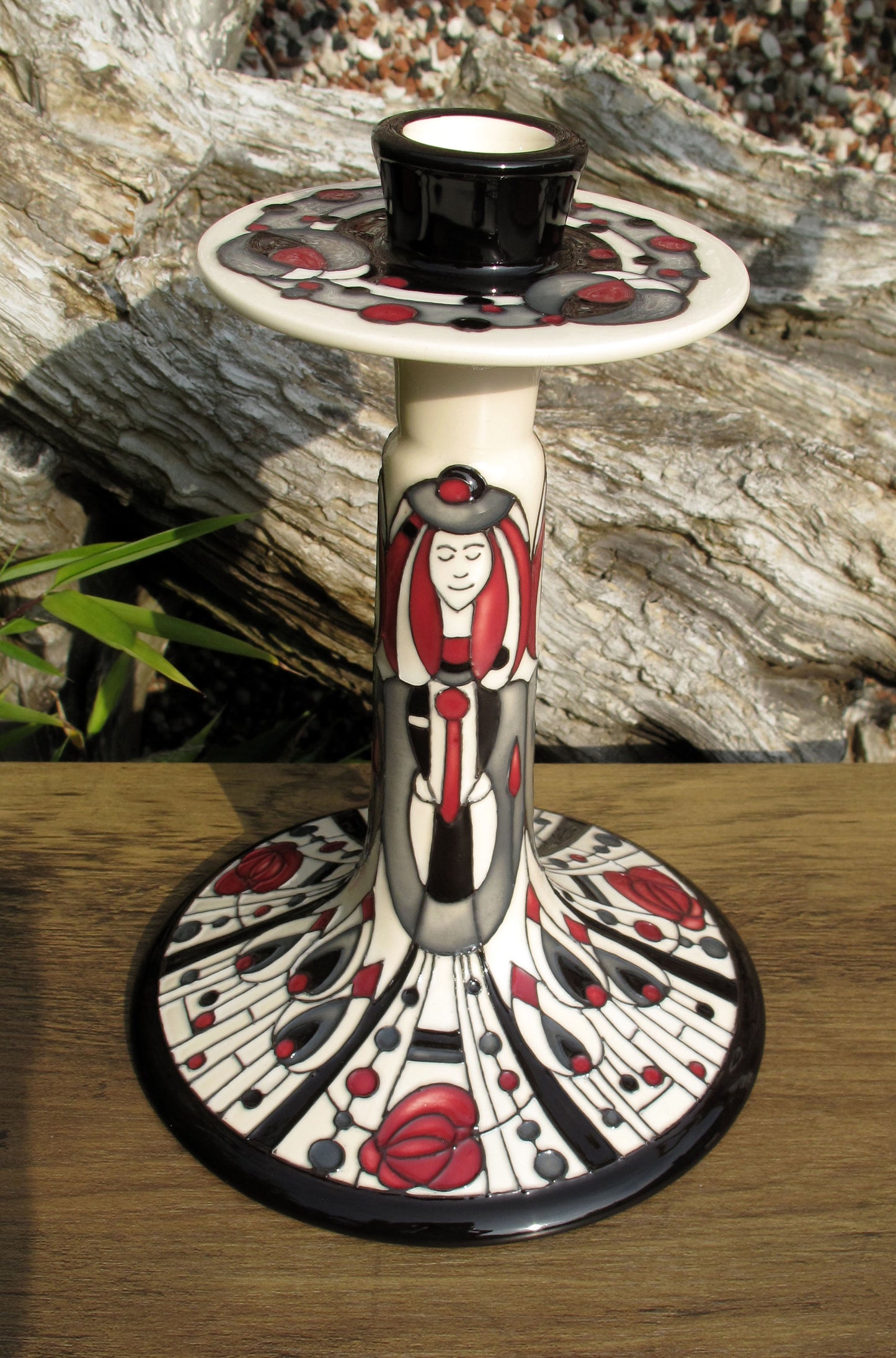 Moorcroft THE HEART OF THE ROSE 850/9 Limited Edition 1/10 Retail Price £595 CRM