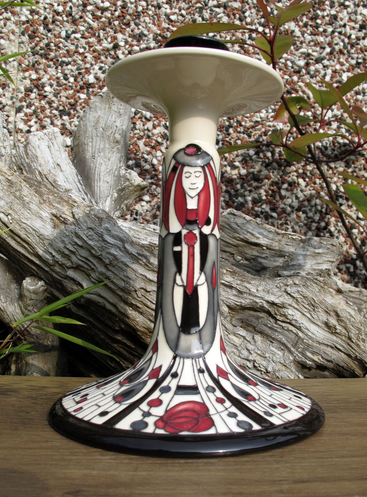 Moorcroft THE HEART OF THE ROSE 850/9 Limited Edition 1/10 Retail Price £595 CRM