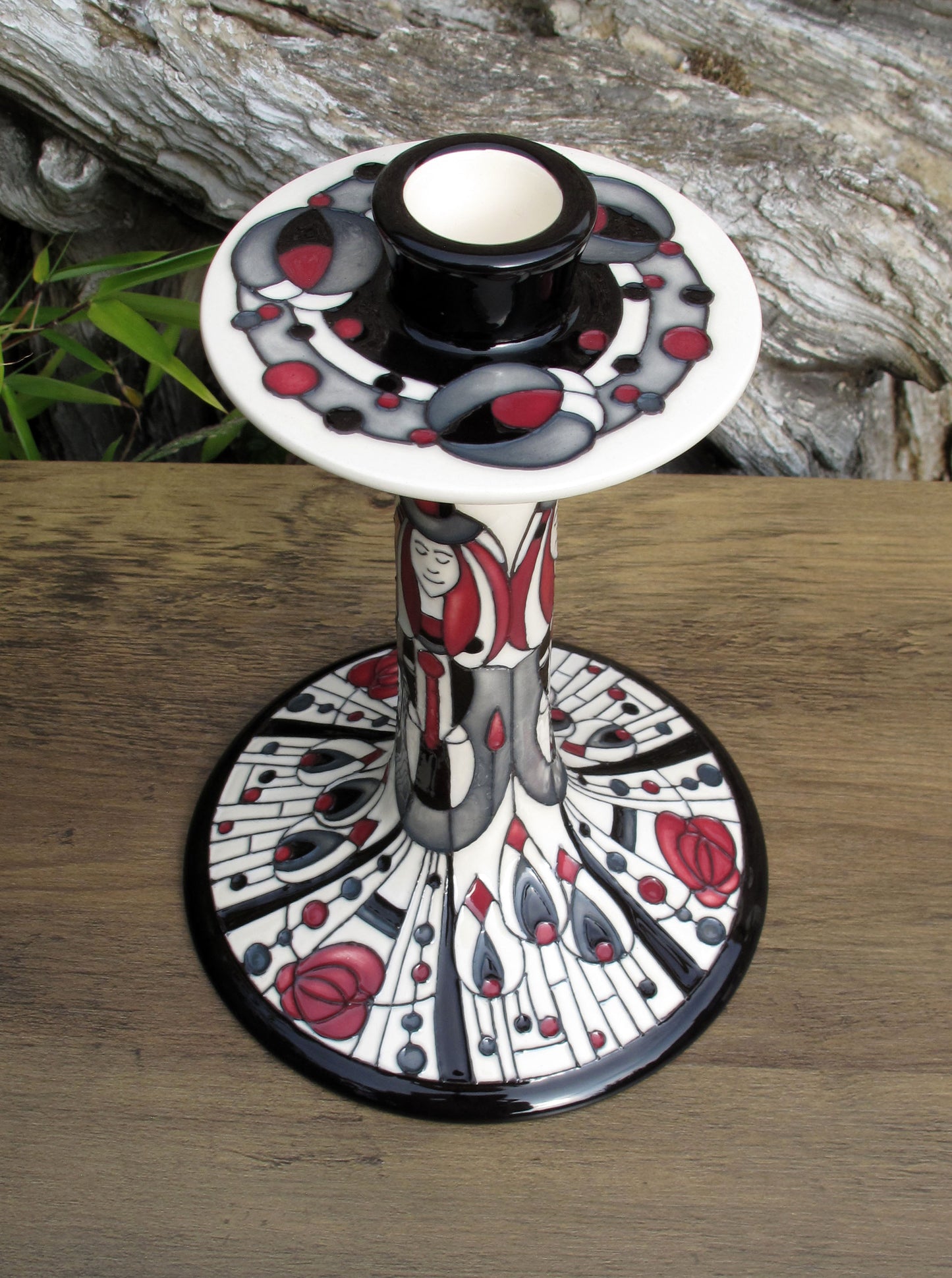 Moorcroft THE HEART OF THE ROSE 850/9 Limited Edition 1/10 Retail Price £595 CRM