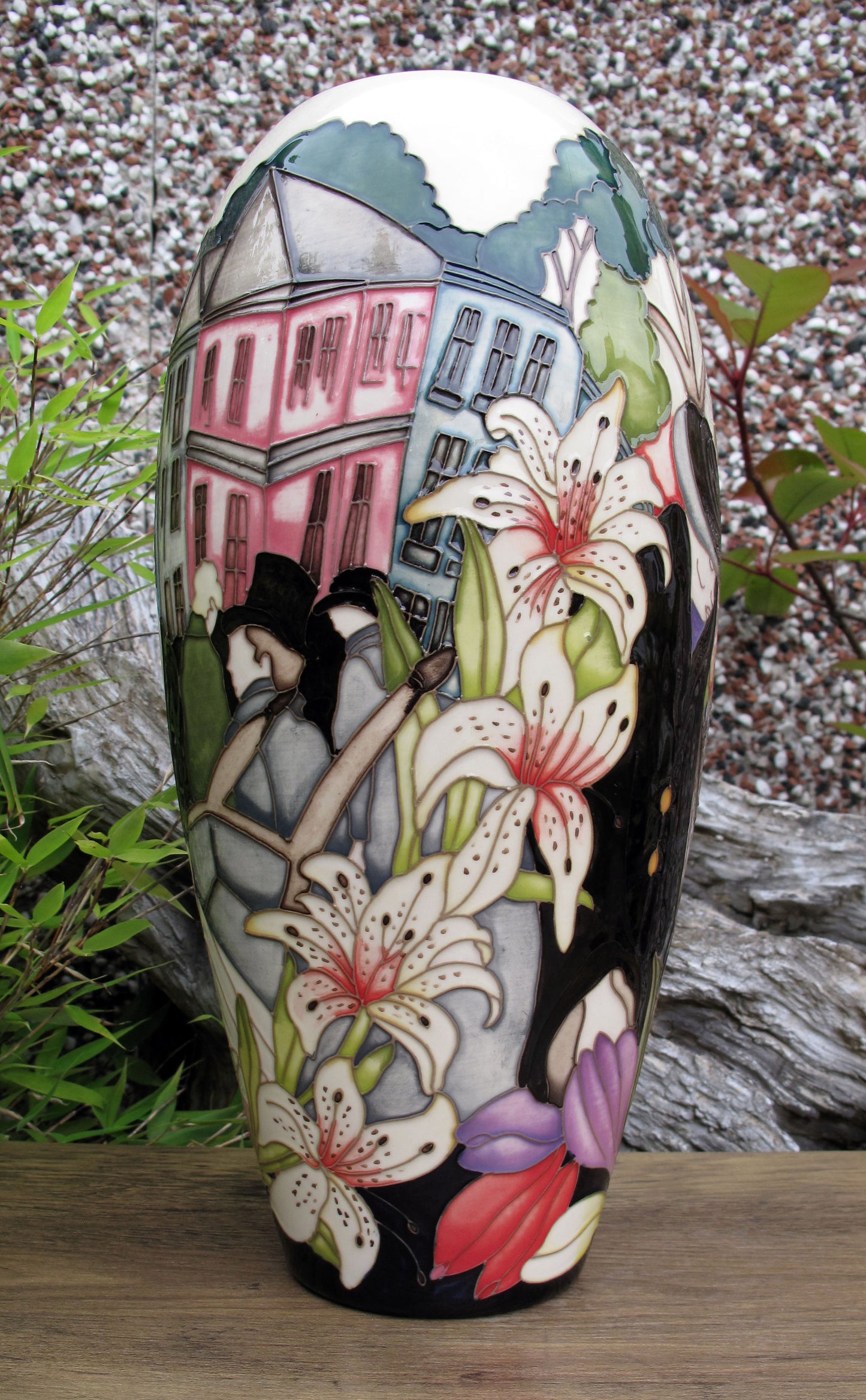 Moorcroft THE FLOWER SELLER Vase 101/12 Limited Edition 24/25 Retail Price £1595