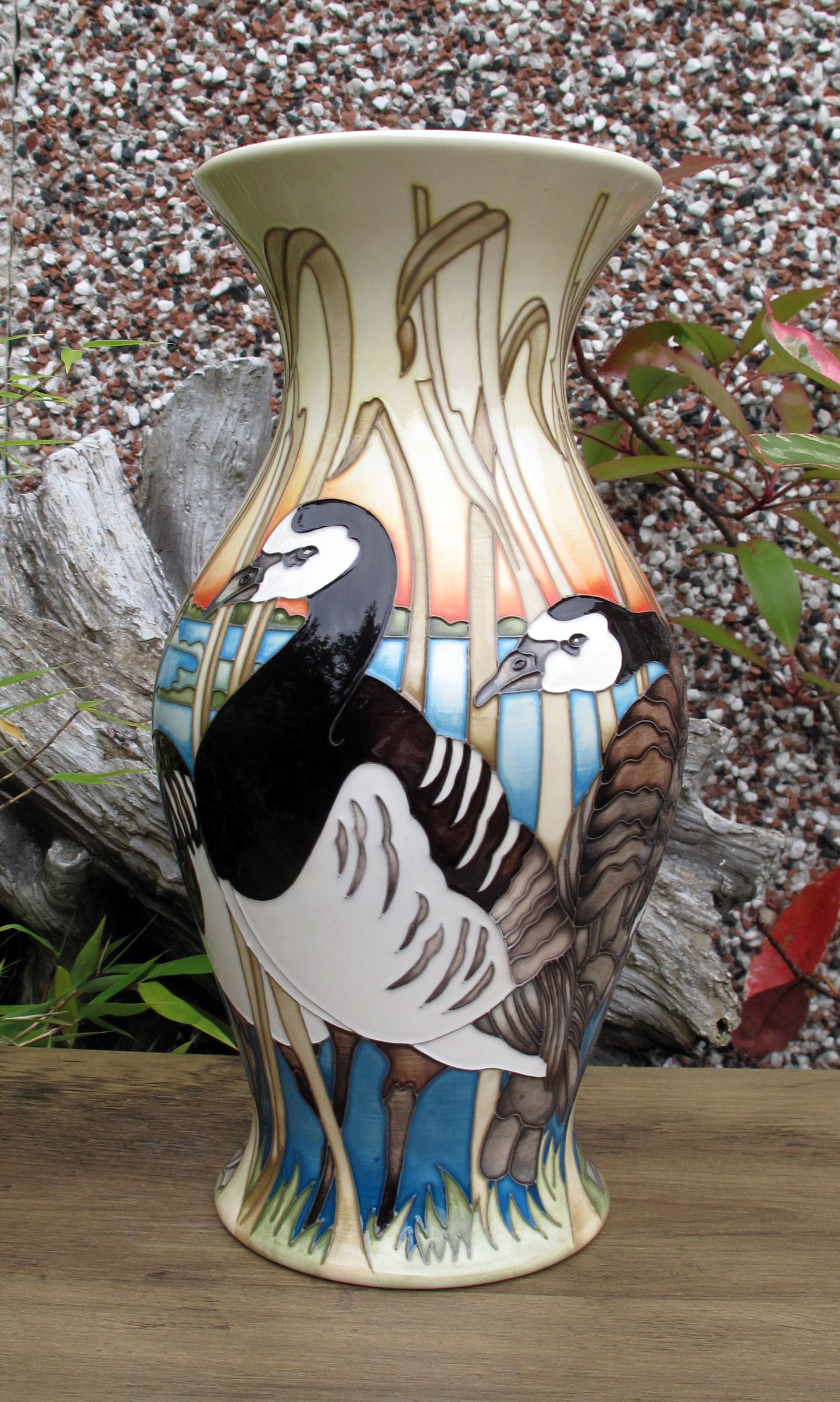 Moorcroft Exquisite RARE GEESE Vase 226/12 Trial Date 27.3.25 Retail Price £1845
