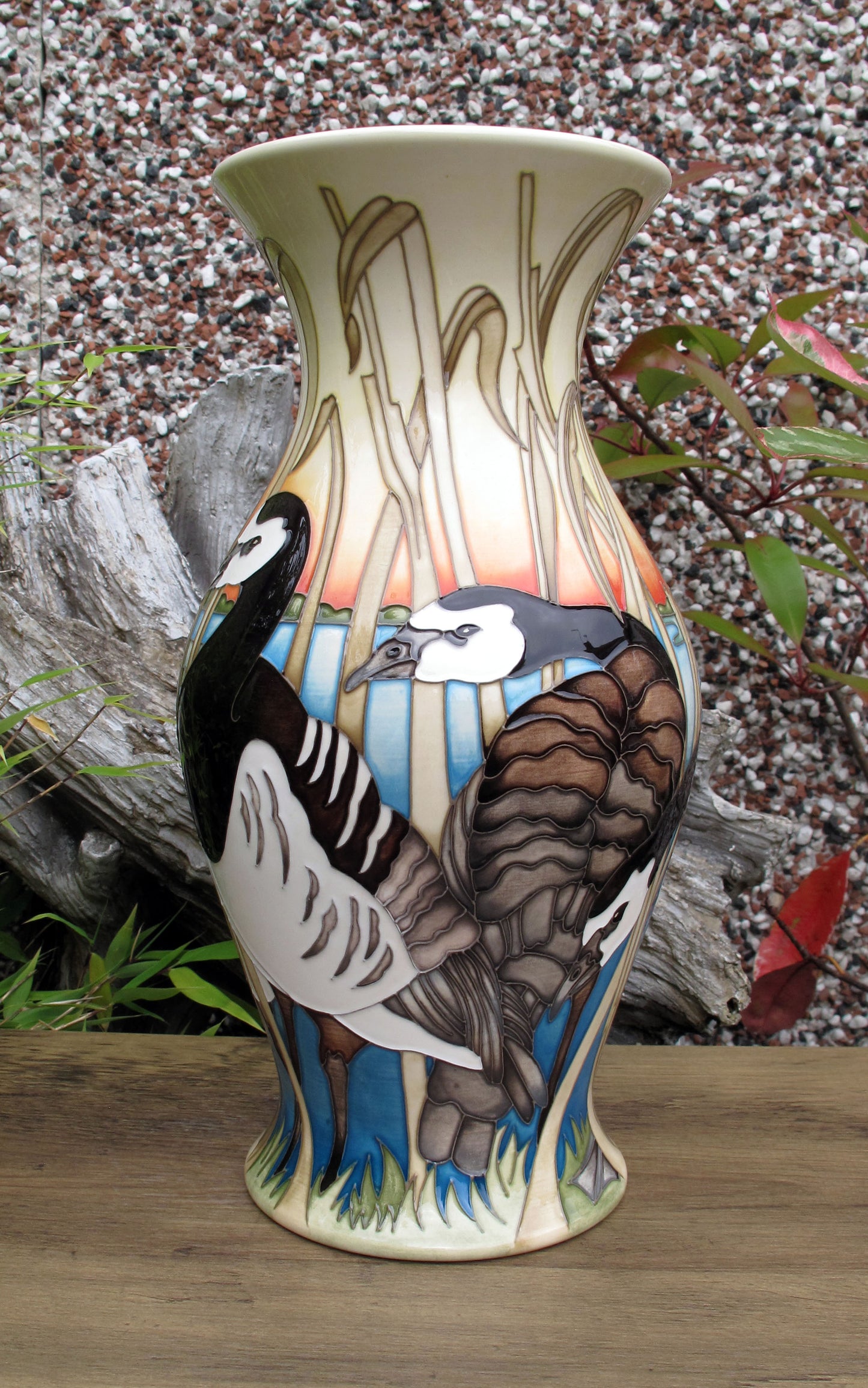 Moorcroft Exquisite RARE GEESE Vase 226/12 Trial Date 27.3.25 Retail Price £1845