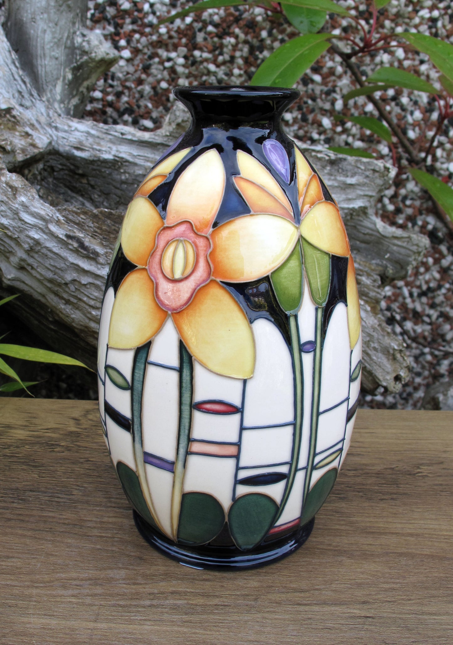 Moorcroft Very Rare MODERN DAFF Vase 119/7 Trial Date 25.3.25 Retail Price £430