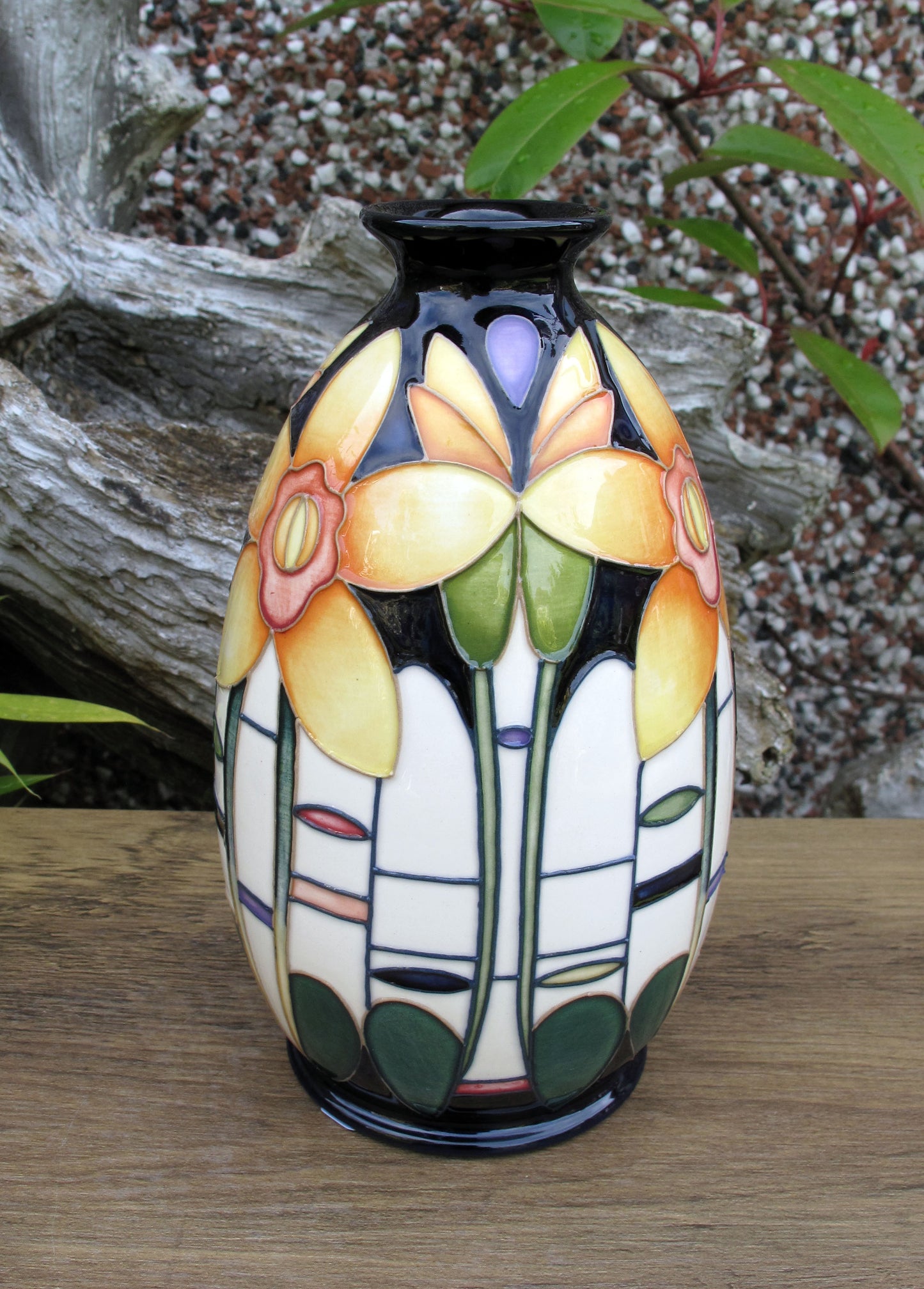 Moorcroft Very Rare MODERN DAFF Vase 119/7 Trial Date 25.3.25 Retail Price £430