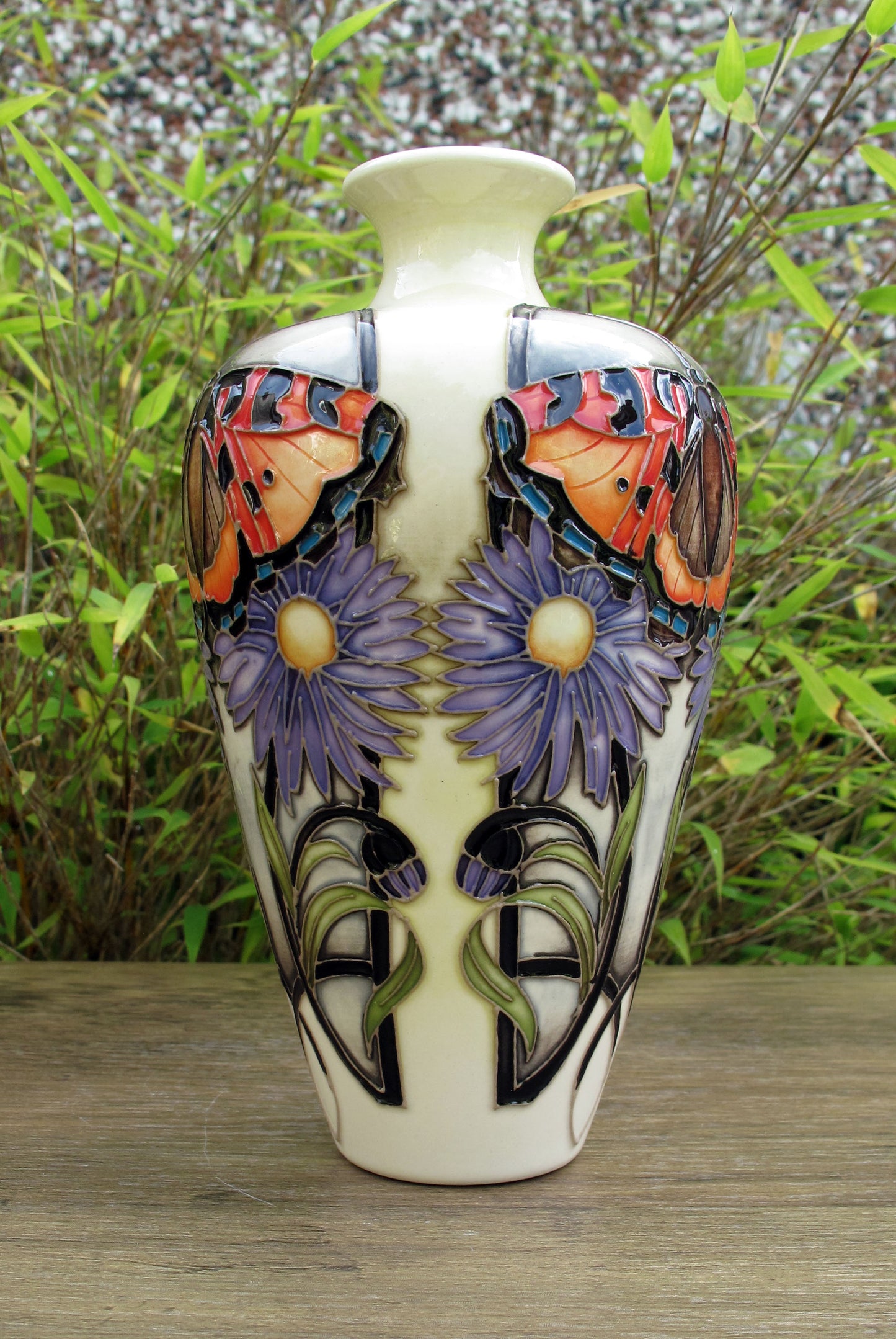 Moorcroft Very Rare TORTOISESELL MOTH Vase 72/6 Trial 23.5.24 Retail Price £595