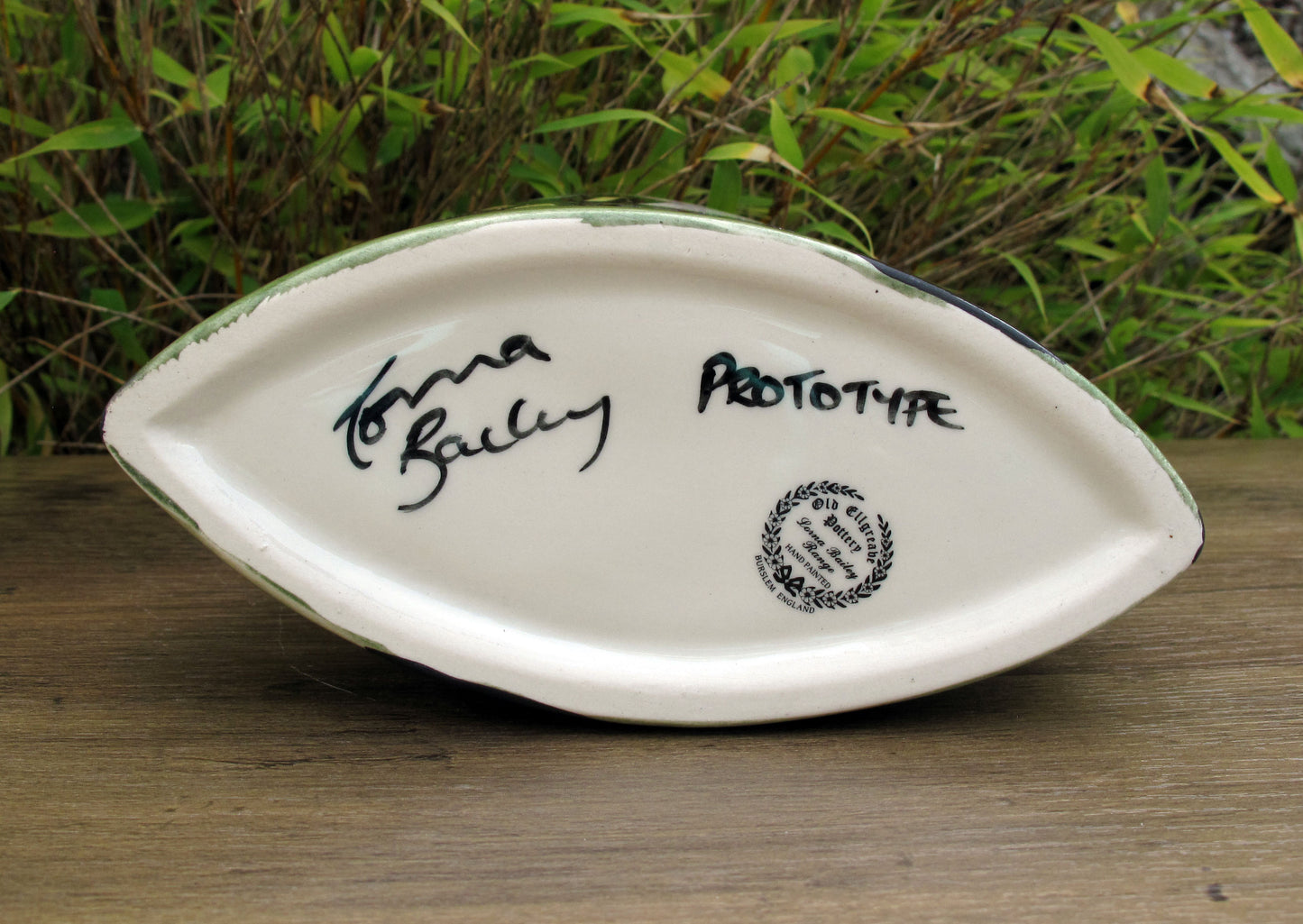 Lorna Bailey RARE PROTOTYPE HAUNTED HOUSE QUADRANT VASE OCTOBER 2003 Halloween