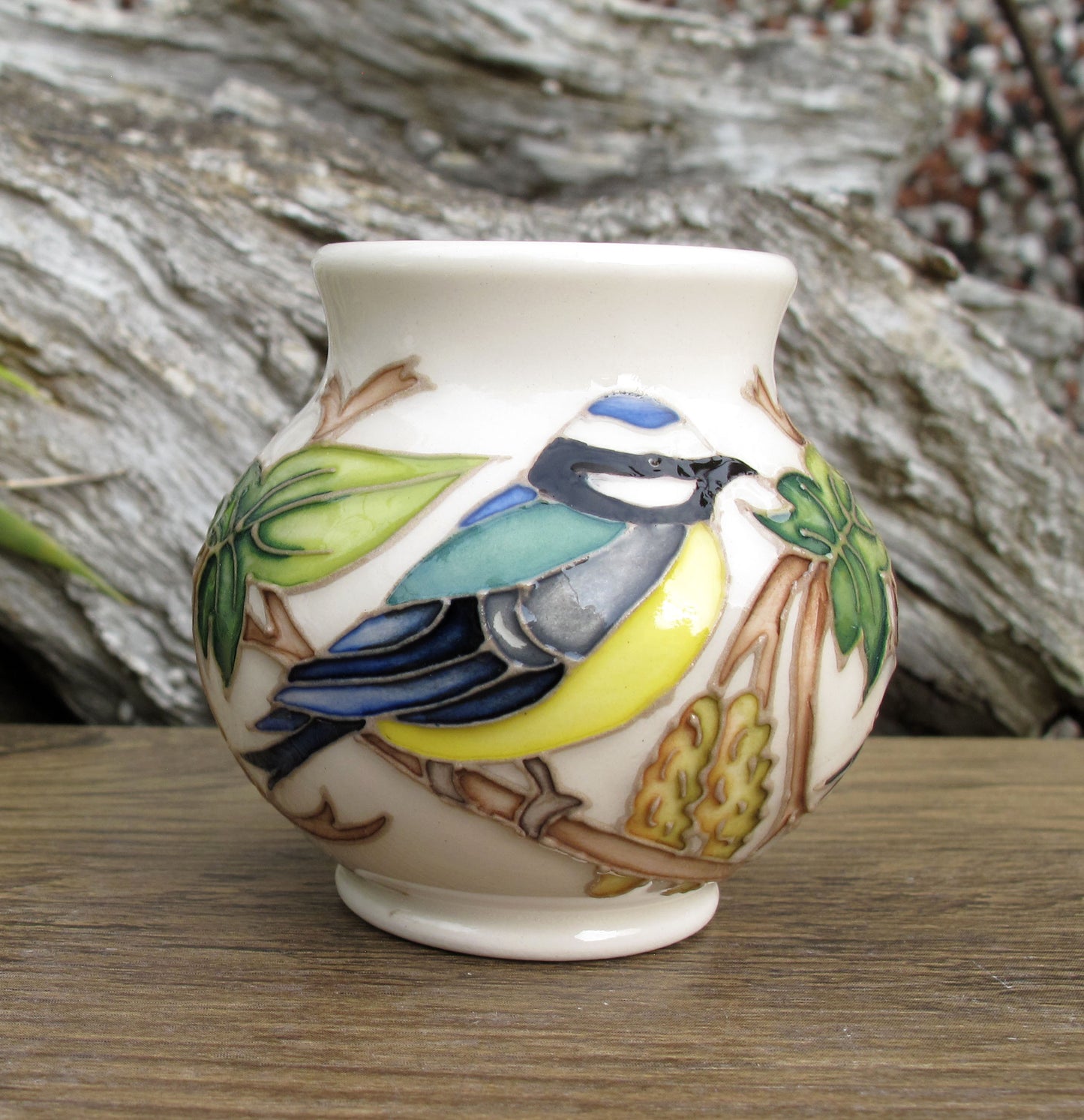 Moorcroft Miniature COLOURS OF WINTER 914/2 Vase (Month Jan) Retail Price £242