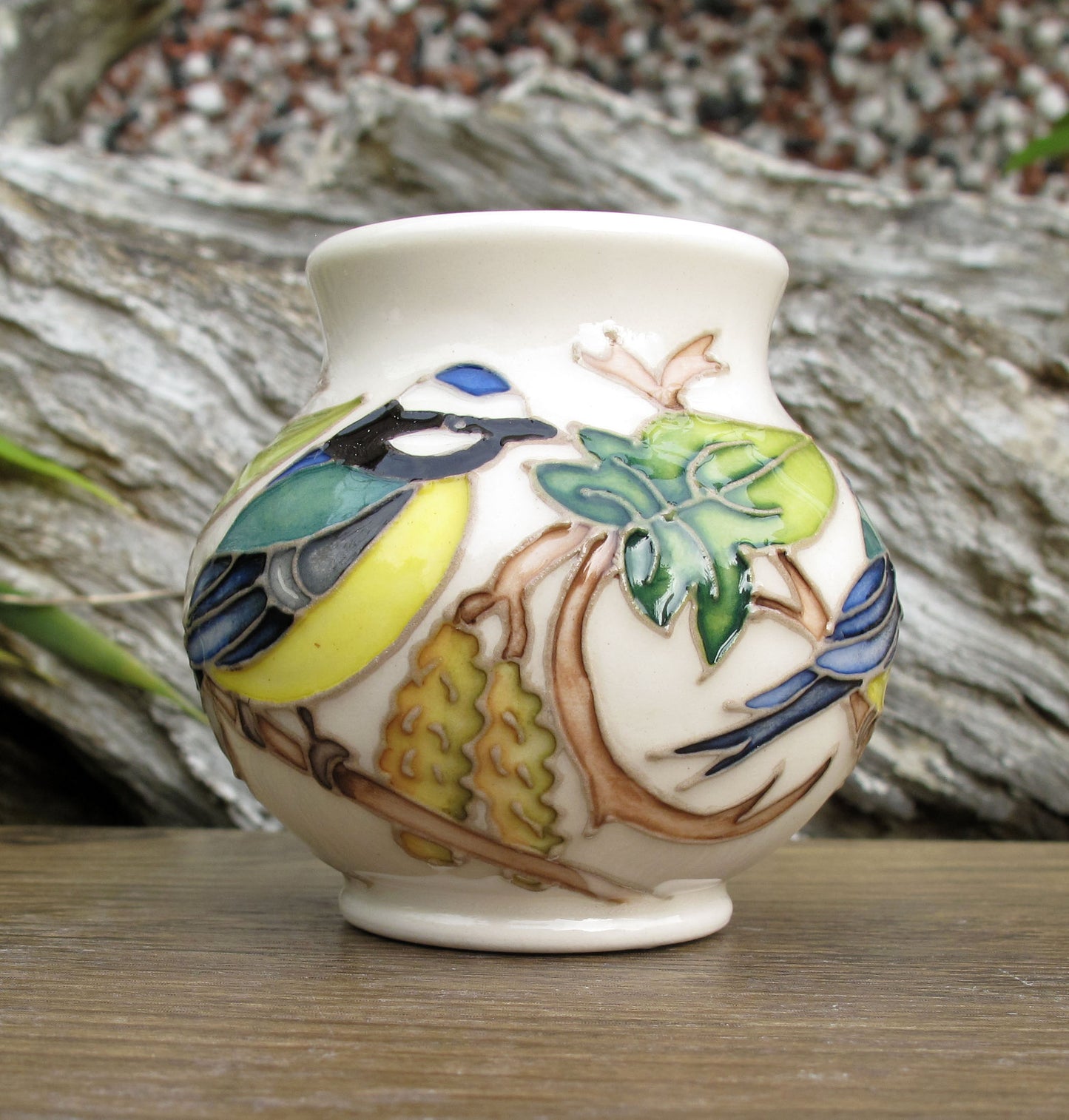 Moorcroft Miniature COLOURS OF WINTER 914/2 Vase (Month Jan) Retail Price £242