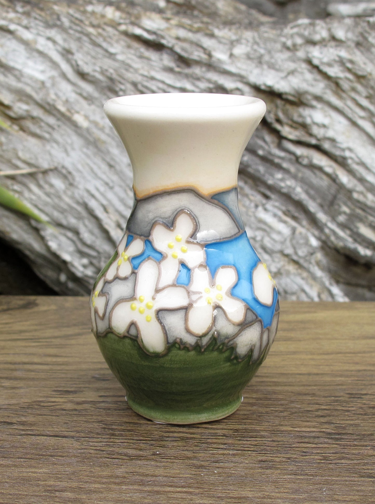 Moorcroft Exquisite SUMMER'S SHORELINE Miniature Vase 49/2 Retail Price £158