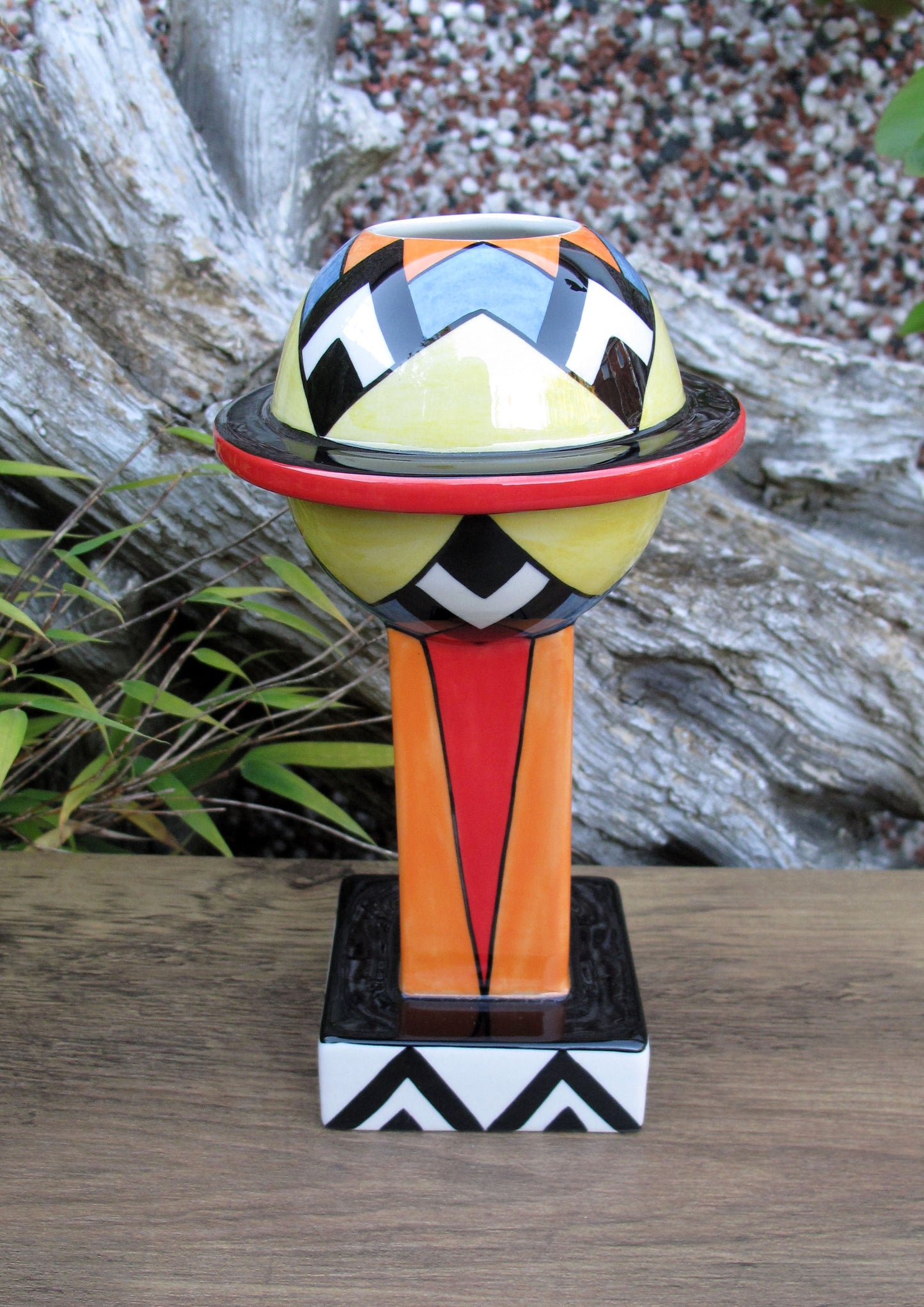 Lorna Bailey Exquisite SPHERE VASE January 2006