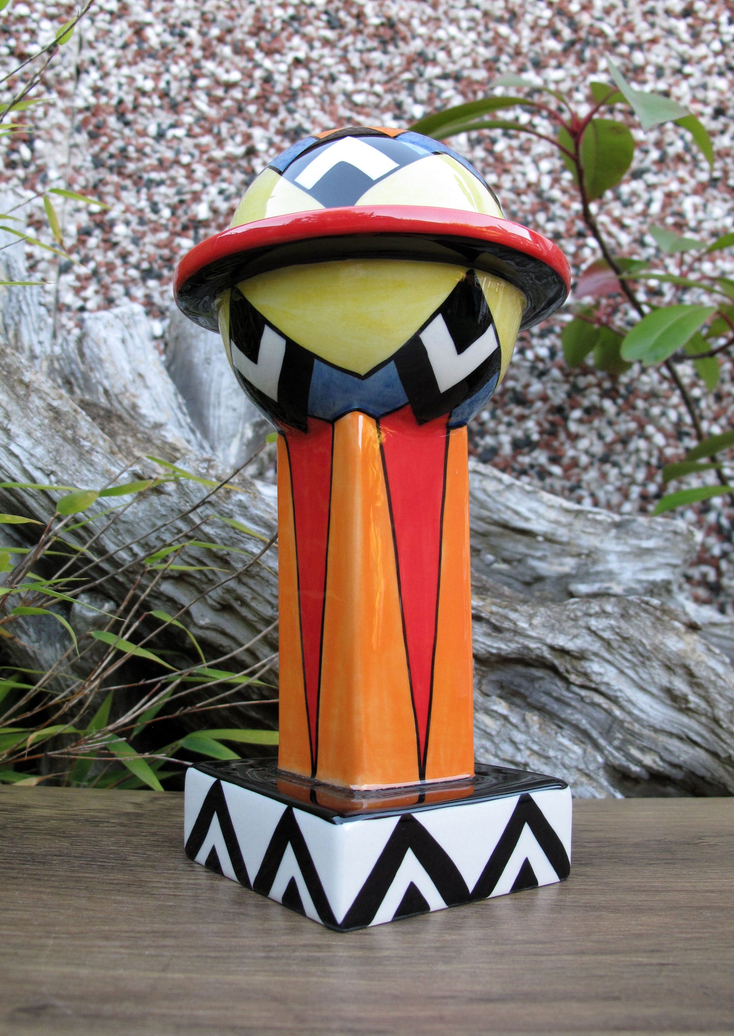 Lorna Bailey Exquisite SPHERE VASE January 2006