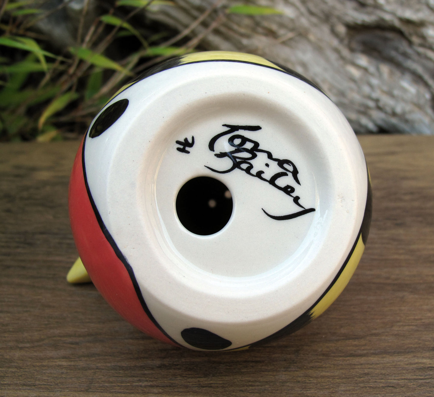 Lorna Bailey Exquisite Quirky ROBIN SUGAR SHAKER December 2004 Birds