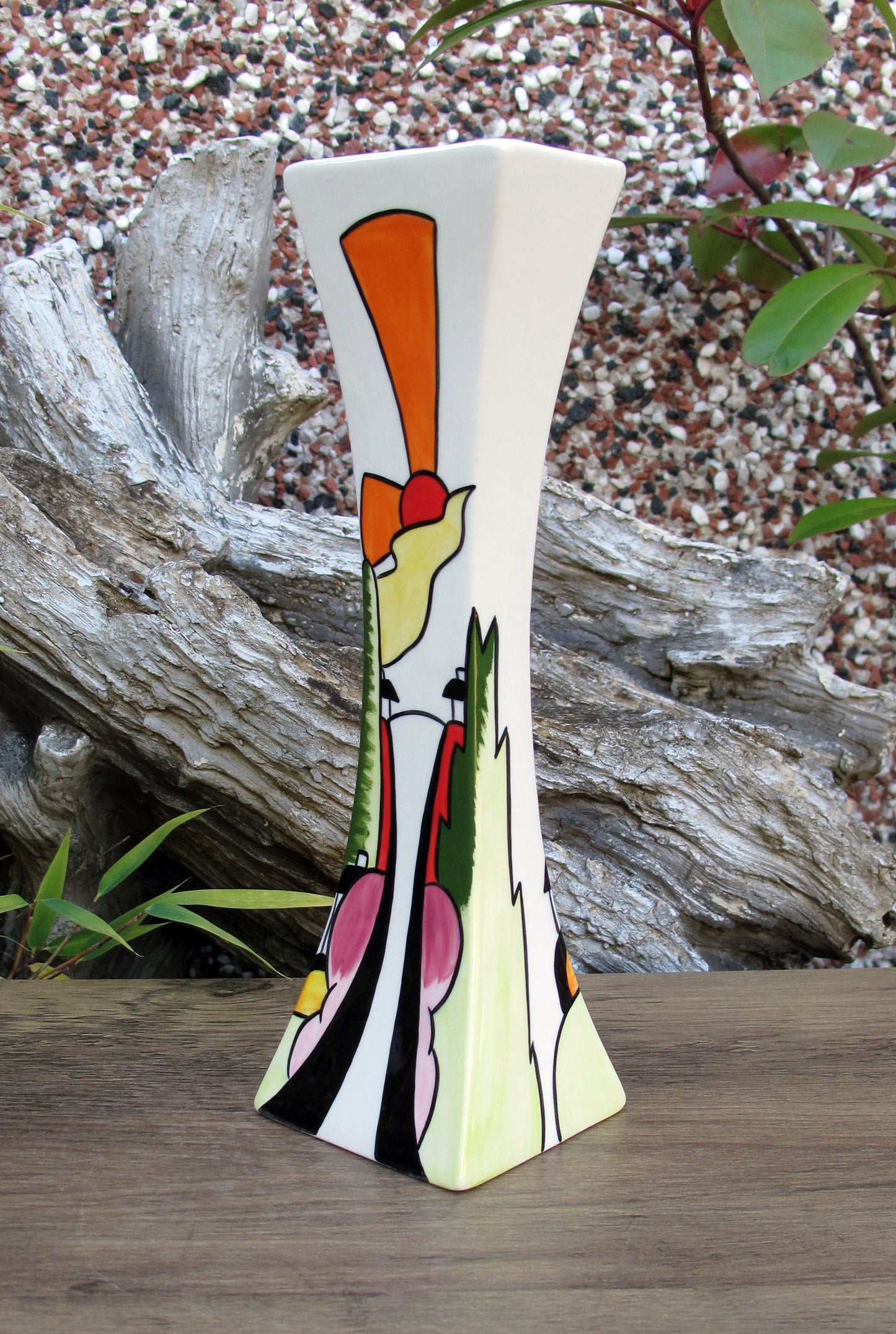 Lorna Bailey VERY RARE HAMIL ROAD TALL THIN VASE AVAILABLE OPEN DAY 28/10/2006