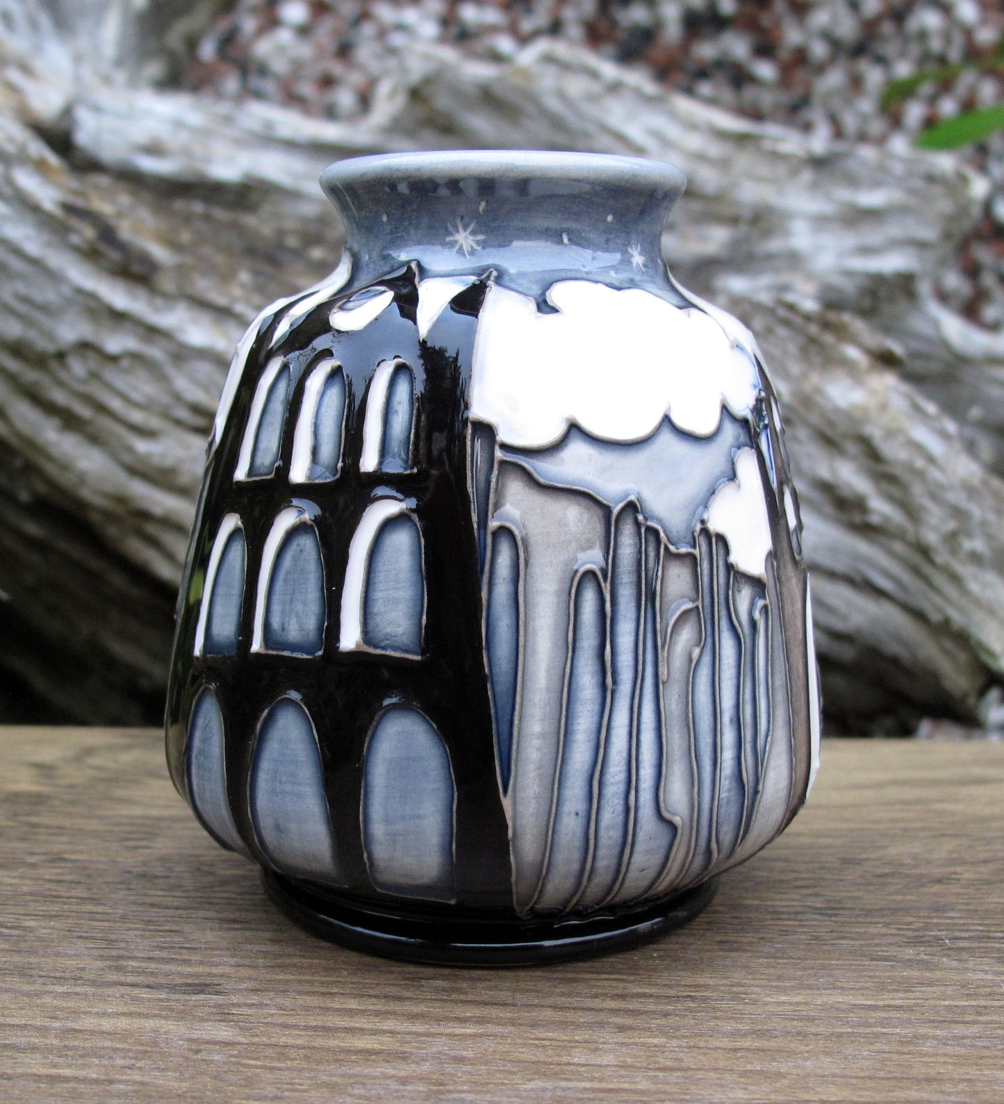 Moorcroft Exquisite SAMHAIN Whitby Abbey Vase Shape 198/3 Retail Price £430