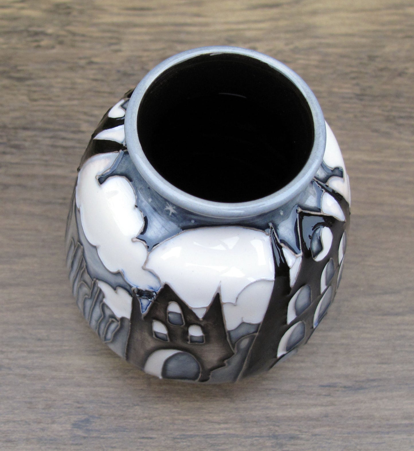 Moorcroft Exquisite SAMHAIN Whitby Abbey Vase Shape 198/3 Retail Price £430