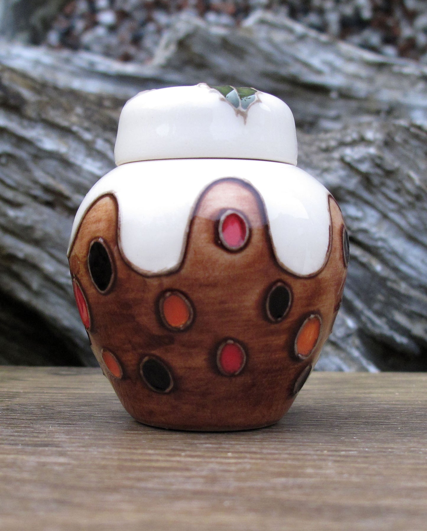 Moorcroft PLUM PUDDING Miniature Ginger Jar 769/2 Retail Price £152 Christmas