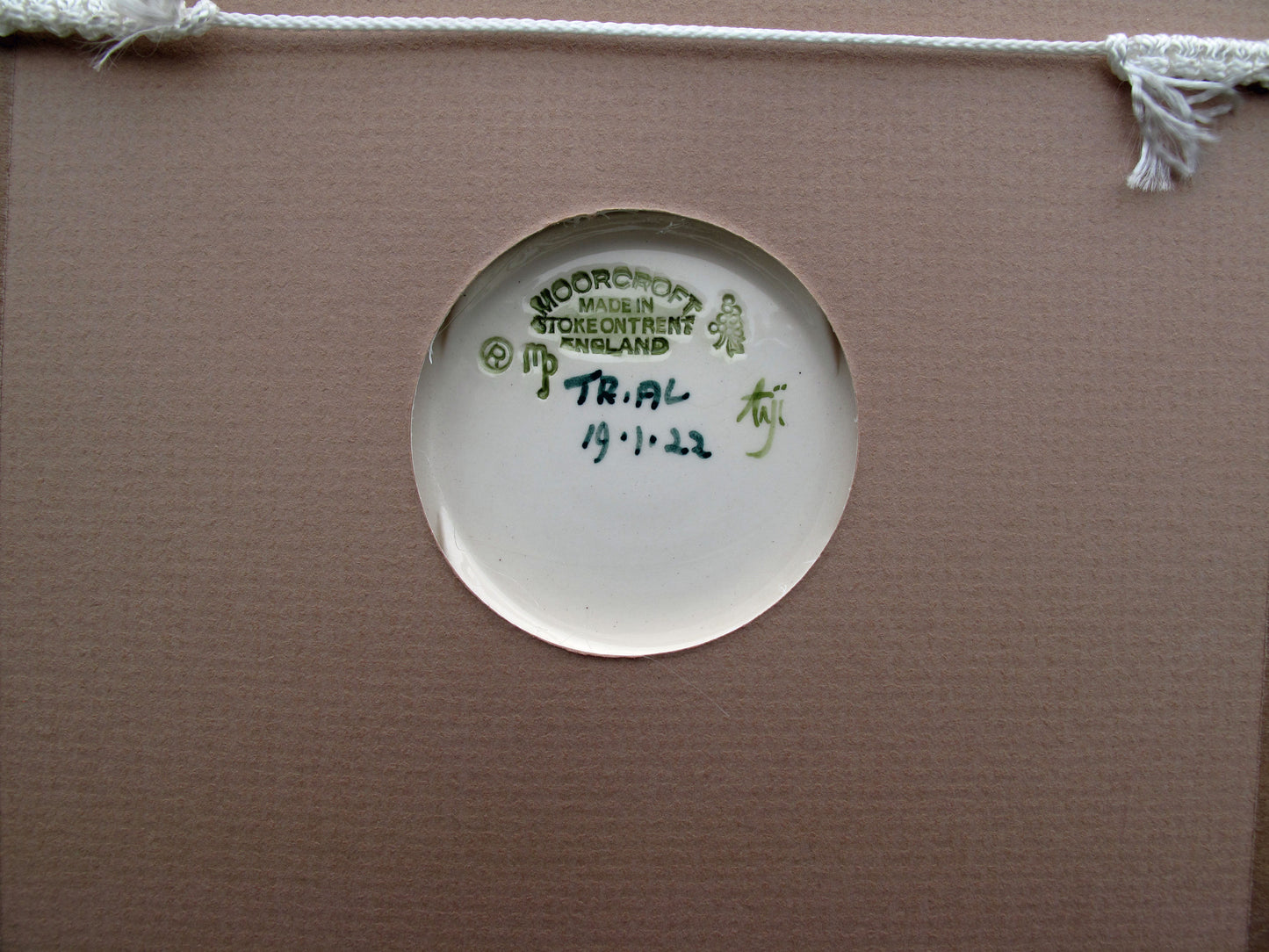 Moorcroft Very Rare CRIMSON ROSELLA Trial 19.1.22 Plaque PLQ8 Retail Price £835