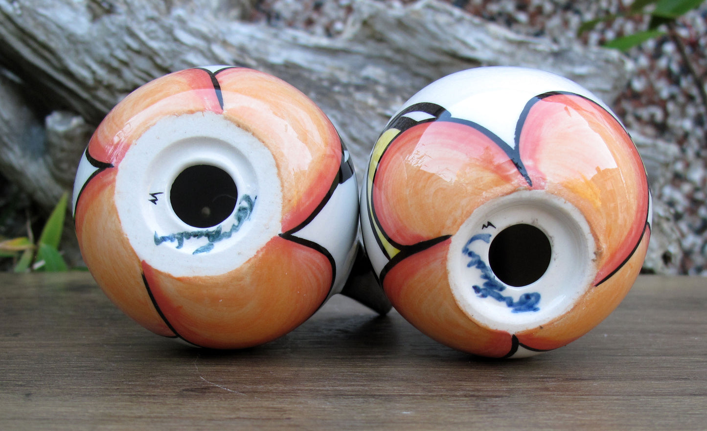 Lorna Bailey Rare COLOURWAY HIGHFIELD CONE CRUETS Available Open Day 25.9.04