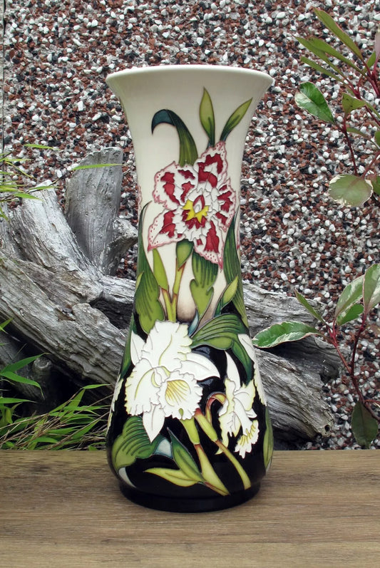 Moorcroft RHS NELLY ROBERTS Vase 364/12 Limited Edition 18/25 Retail Price £1050