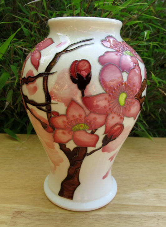 Moorcroft CONFETTI Vase shape 65/6 Numbered Edition 45. Retail Price £320