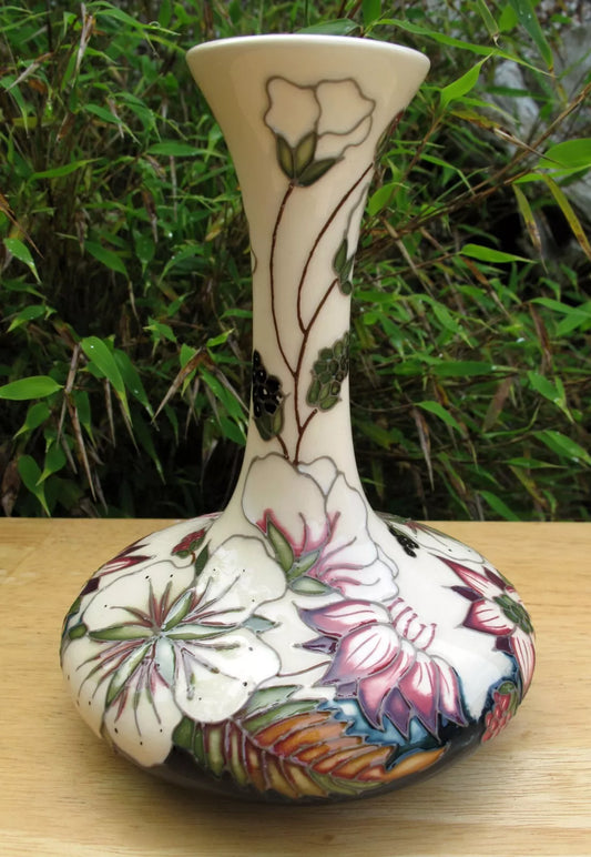 Moorcroft BRAMBLE REVISITED Vase shape 104/6 Retail Price £300 Alicia Amison