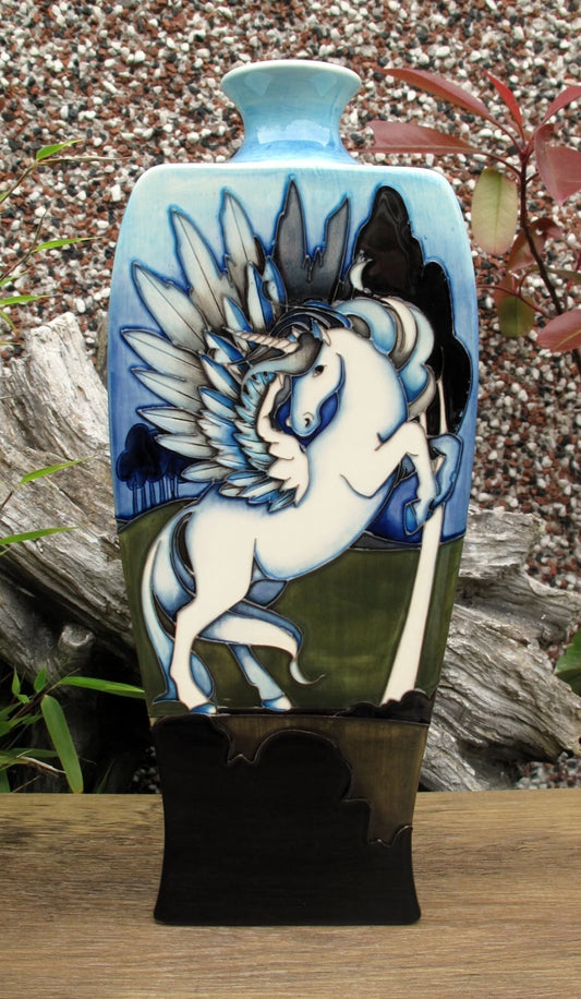 Moorcroft Rare HARPY Vase 39/12 Trial Dated 21.11.22 Retail Price £1415 Unicorn