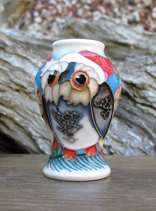 Moorcroft Exquisite OZZY'S CHRISTMAS Miniature Vase 46/2 Retail Price £245 Owl