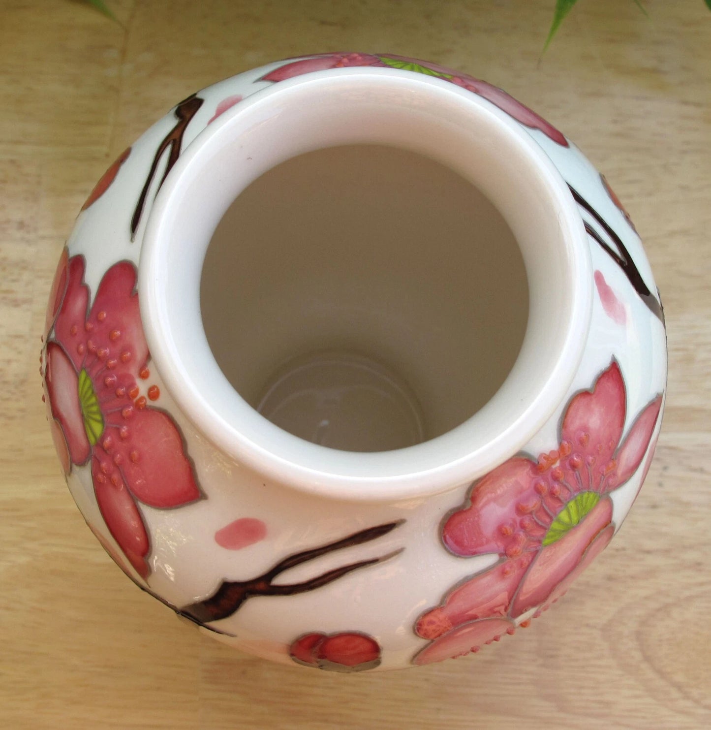 Moorcroft CONFETTI Vase shape 65/6 Numbered Edition 45. Retail Price £320
