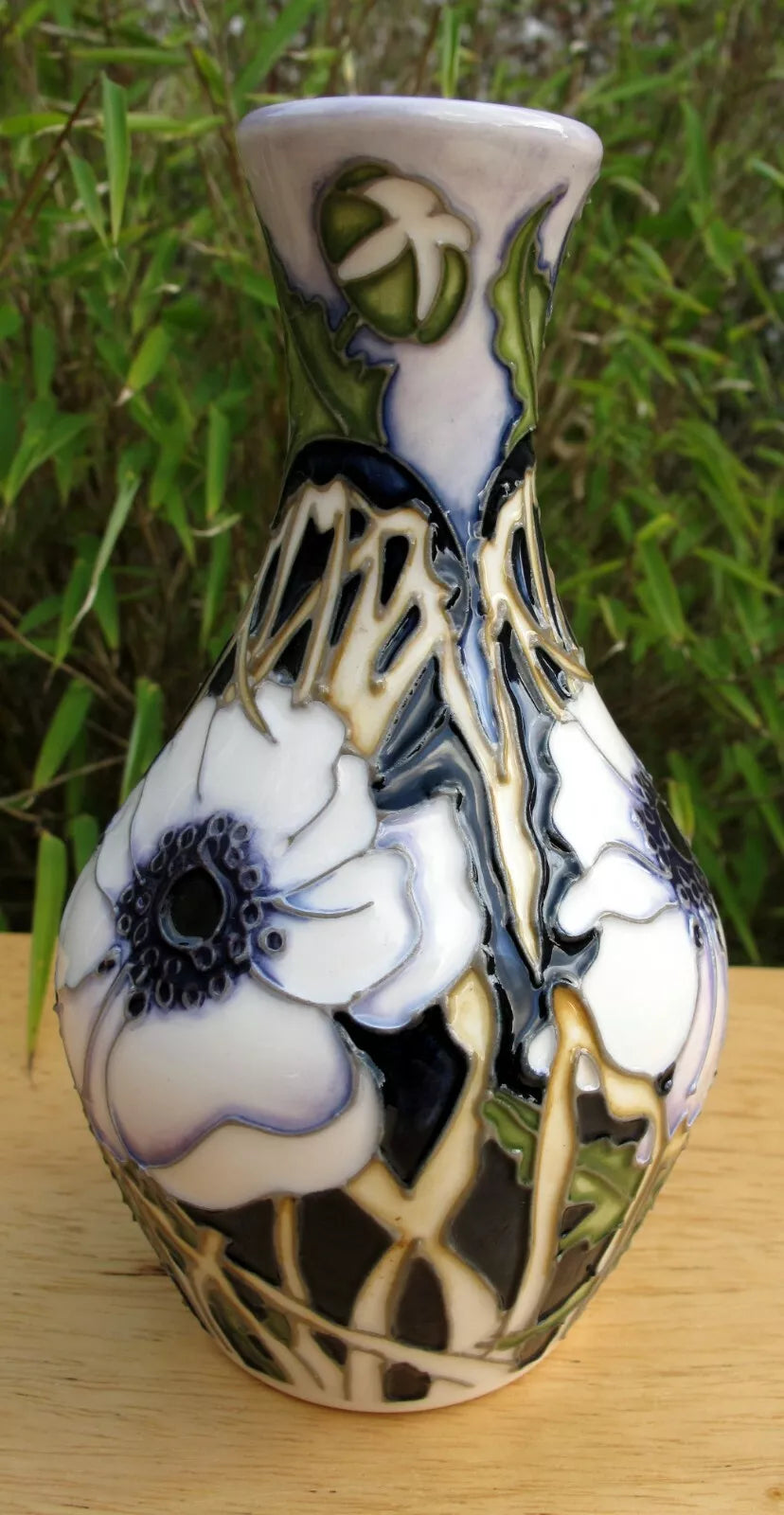 Moorcroft Exquisite PEACE ANEMONE Trial 22.8.19 Vase 372/5 Retail Price £445