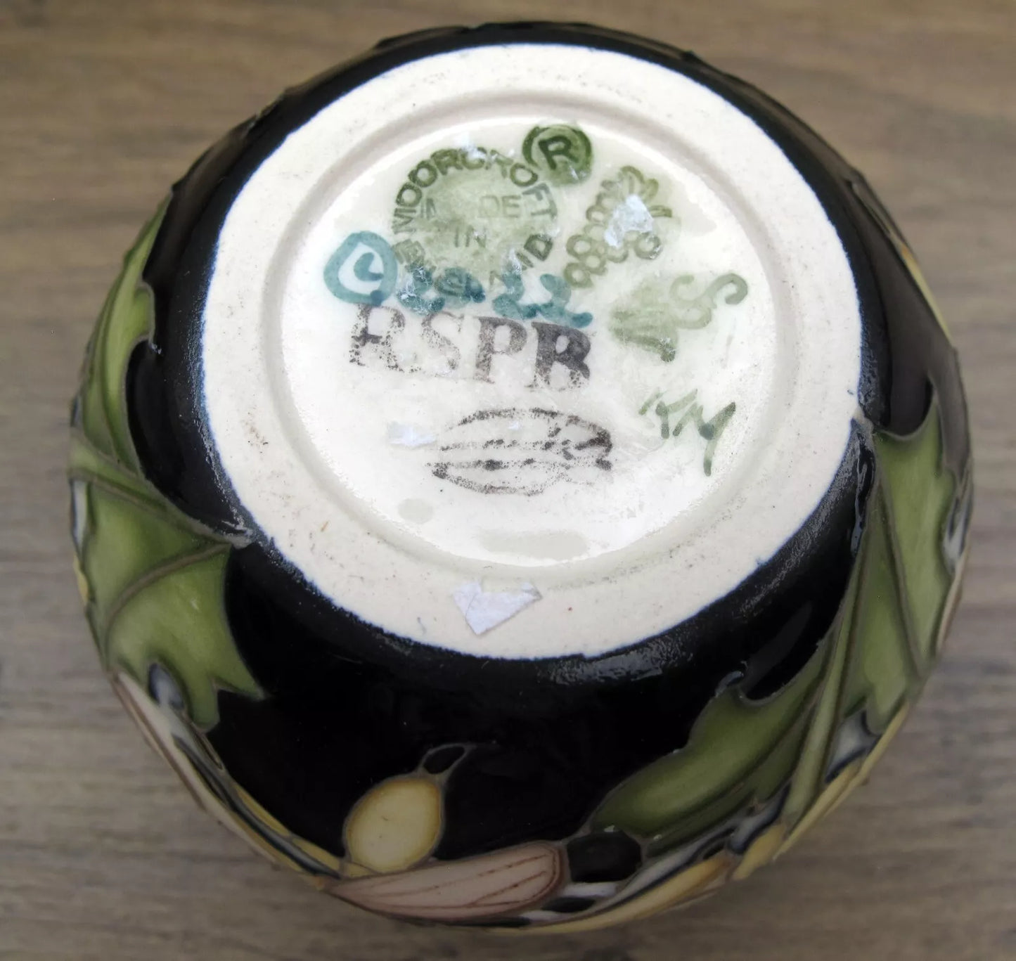 Moorcroft RSPB PANTALOON BEE Vase Shape 55/2 Retail Price £370 Emma Bossons