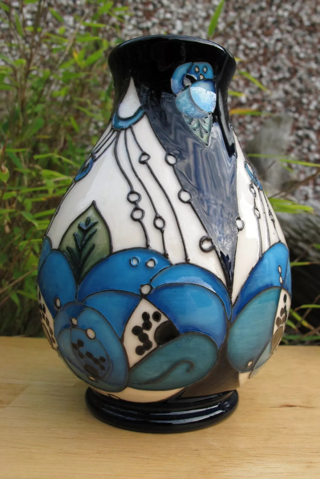 Moorcroft RENNIE ROSE BLUE Vase 7/5 Trial 29.11.19 Retail Price £375 Mackintosh